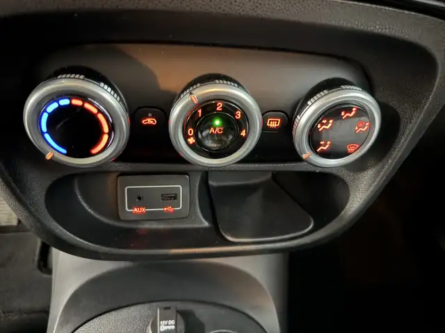 Fiat 500l view 12