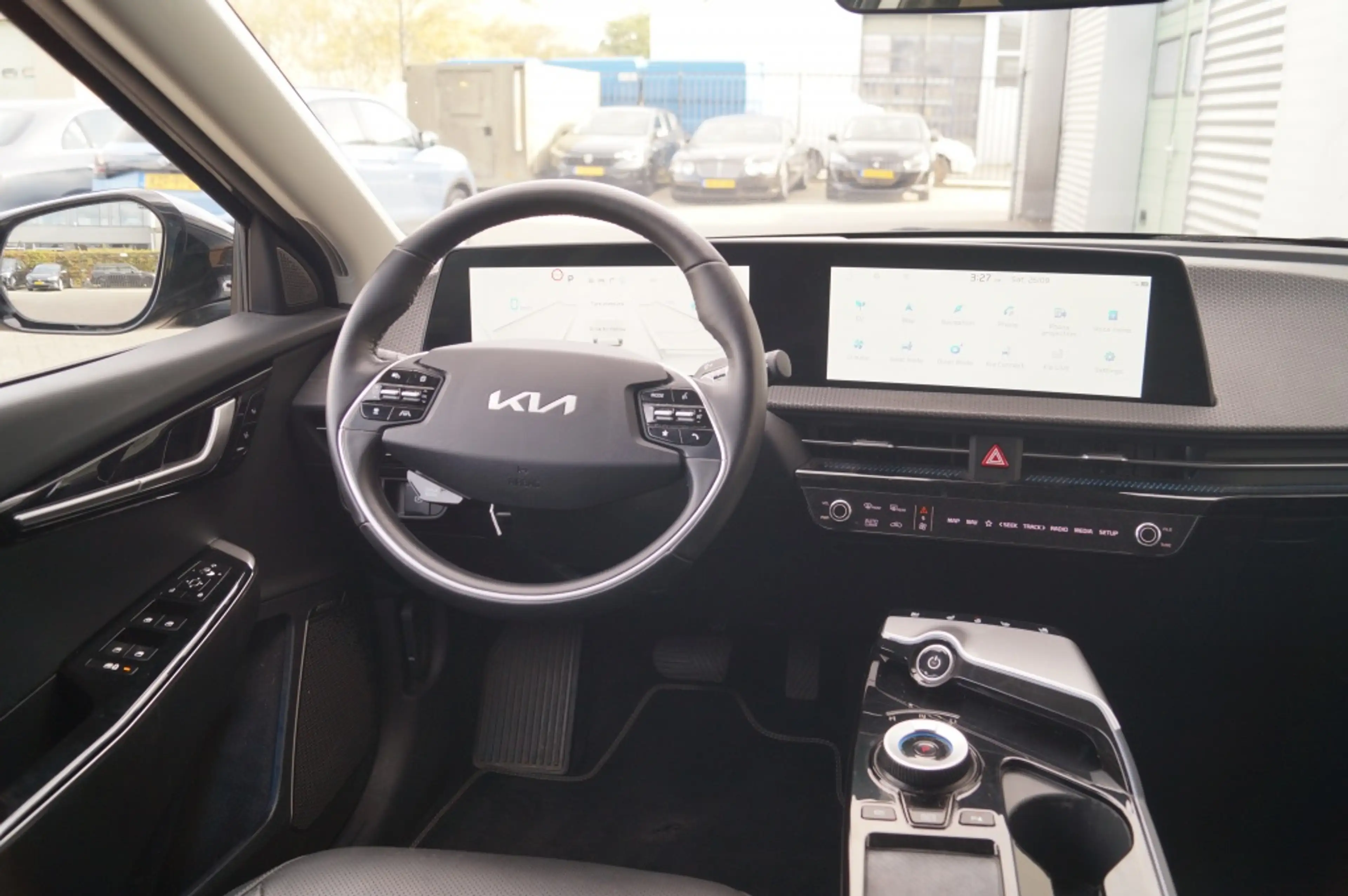 Kia EV6 Plus 77.4 kWh -SOH100%-LEER-TREKHAAK-CAM-ECC- — photo 11