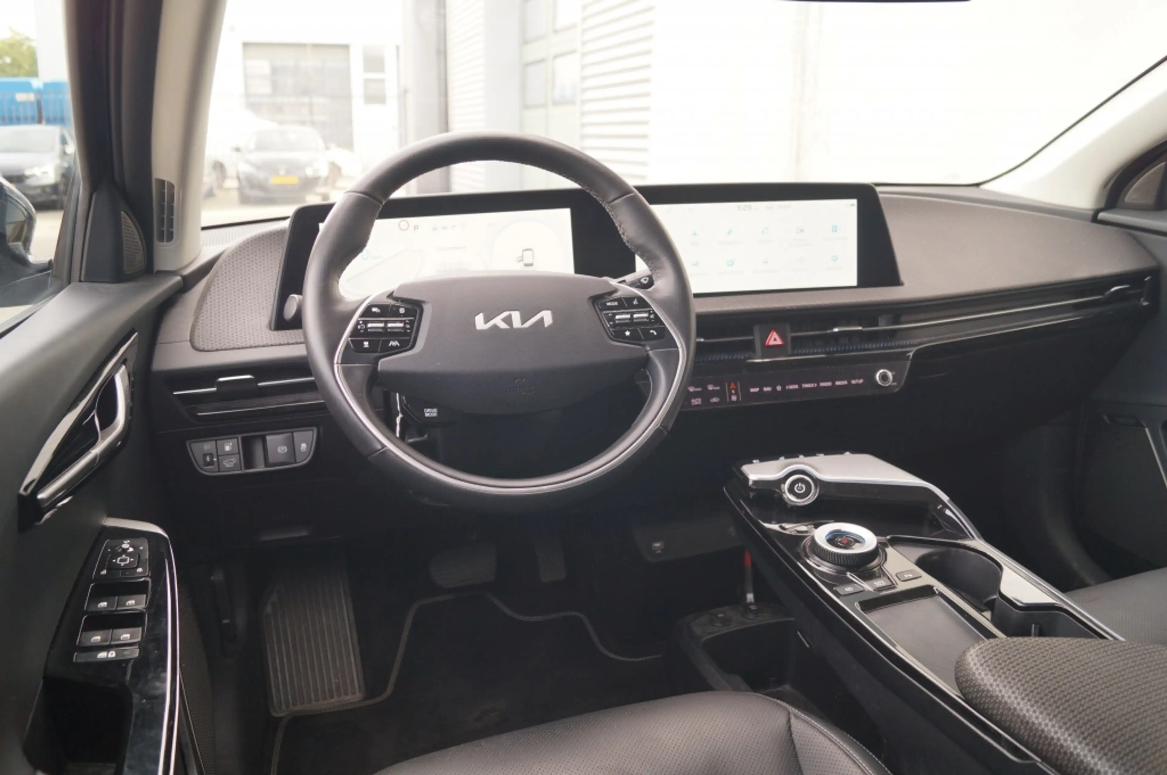 Kia EV6 Plus 77.4 kWh -SOH100%-LEER-TREKHAAK-CAM-ECC- — photo 10