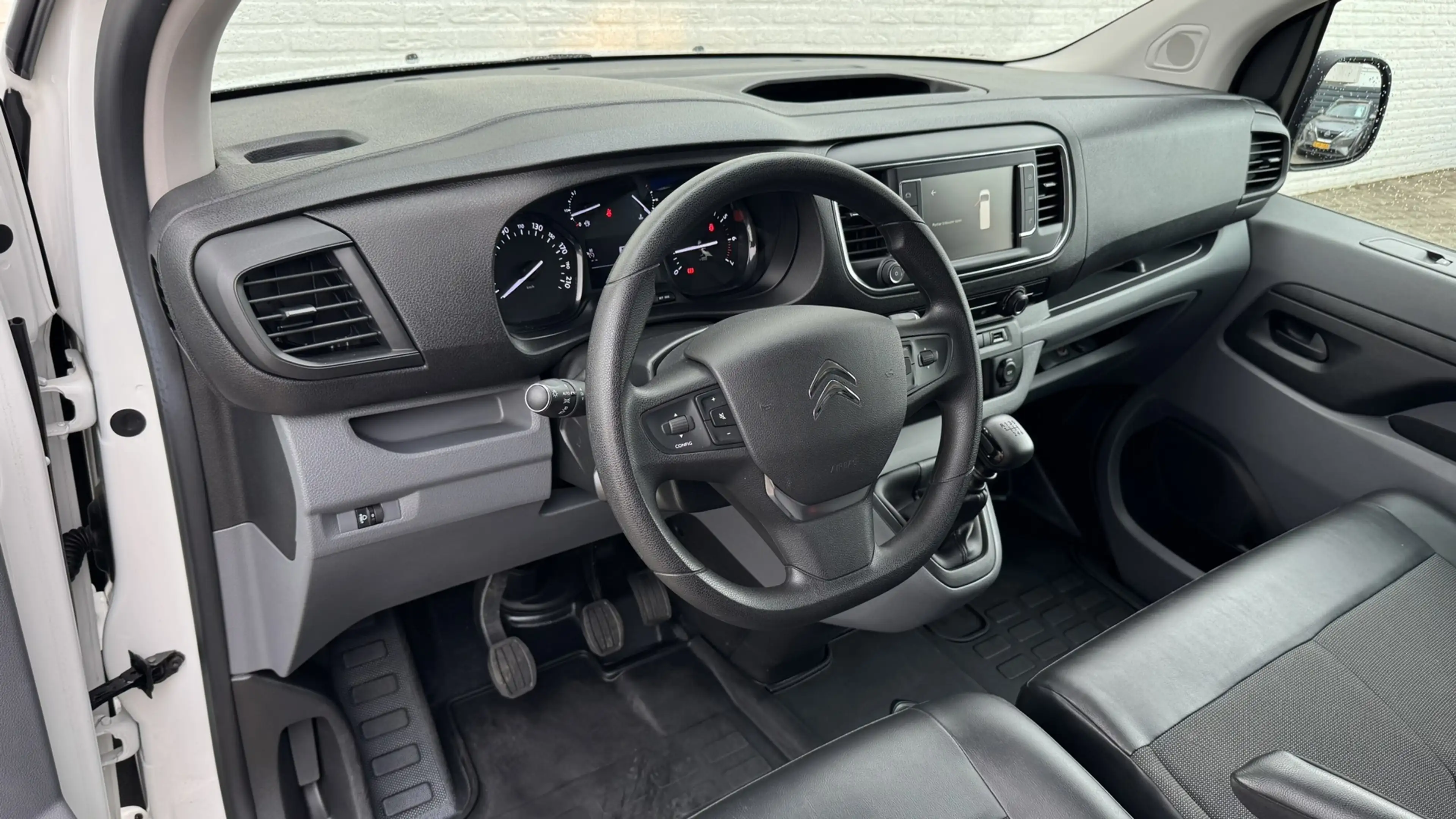 Citroen Jumpy 2.0 BlueHDI 120 M Club Trekhaak Navigatie Airco Ca — photo 2