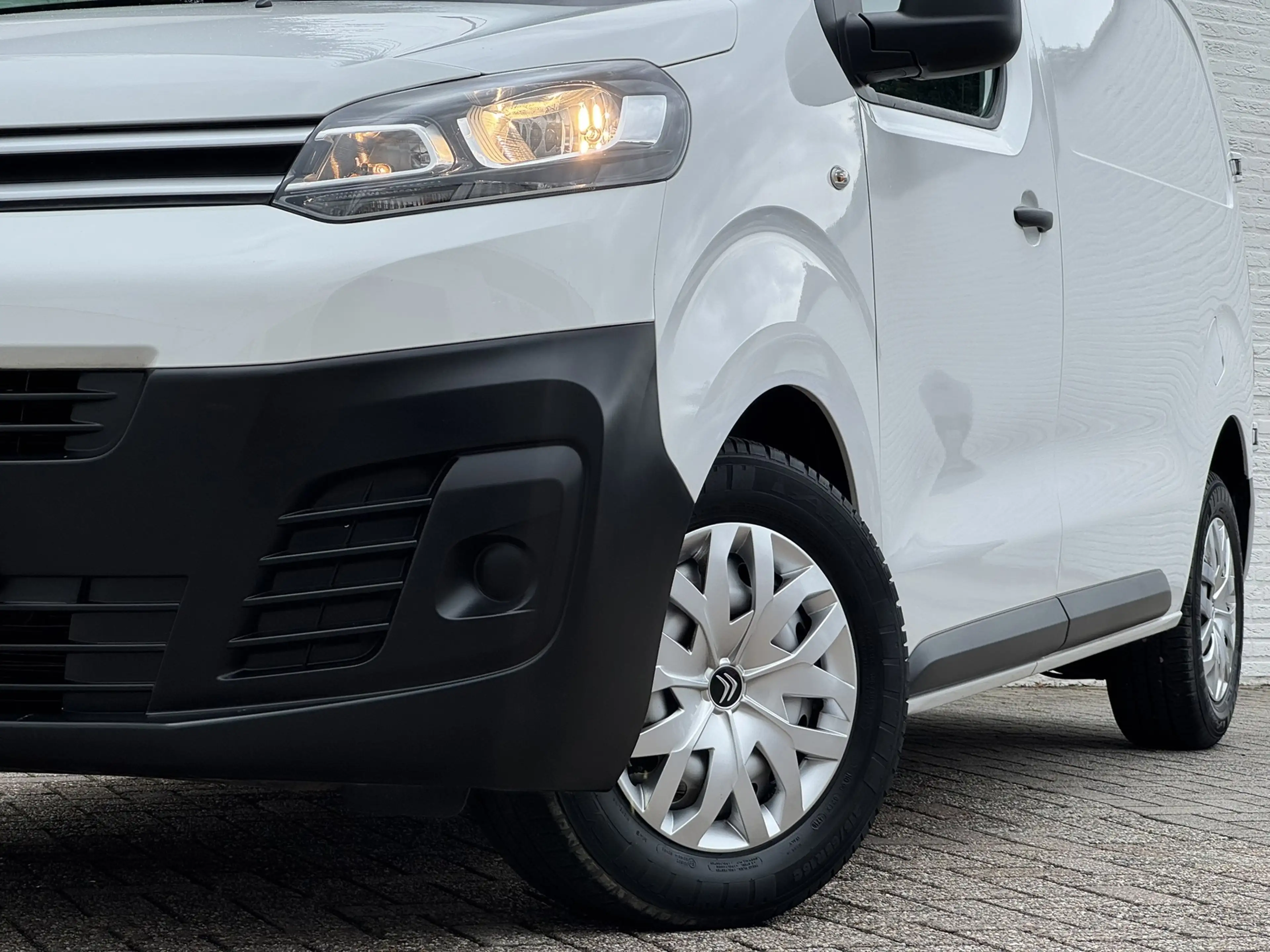 Citroen Jumpy 2.0 BlueHDI 120 M Club Trekhaak Navigatie Airco Ca — photo 32