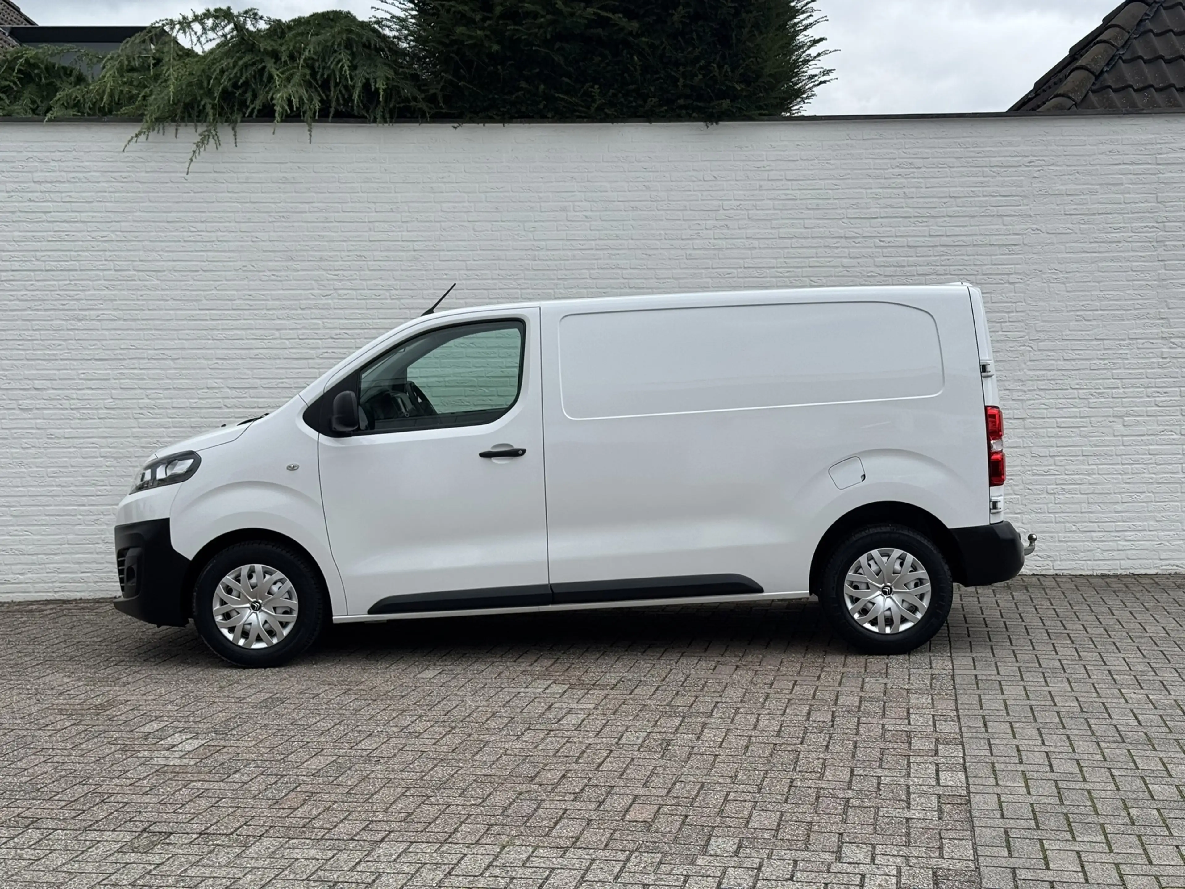 Citroen Jumpy 2.0 BlueHDI 120 M Club Trekhaak Navigatie Airco Ca — photo 13