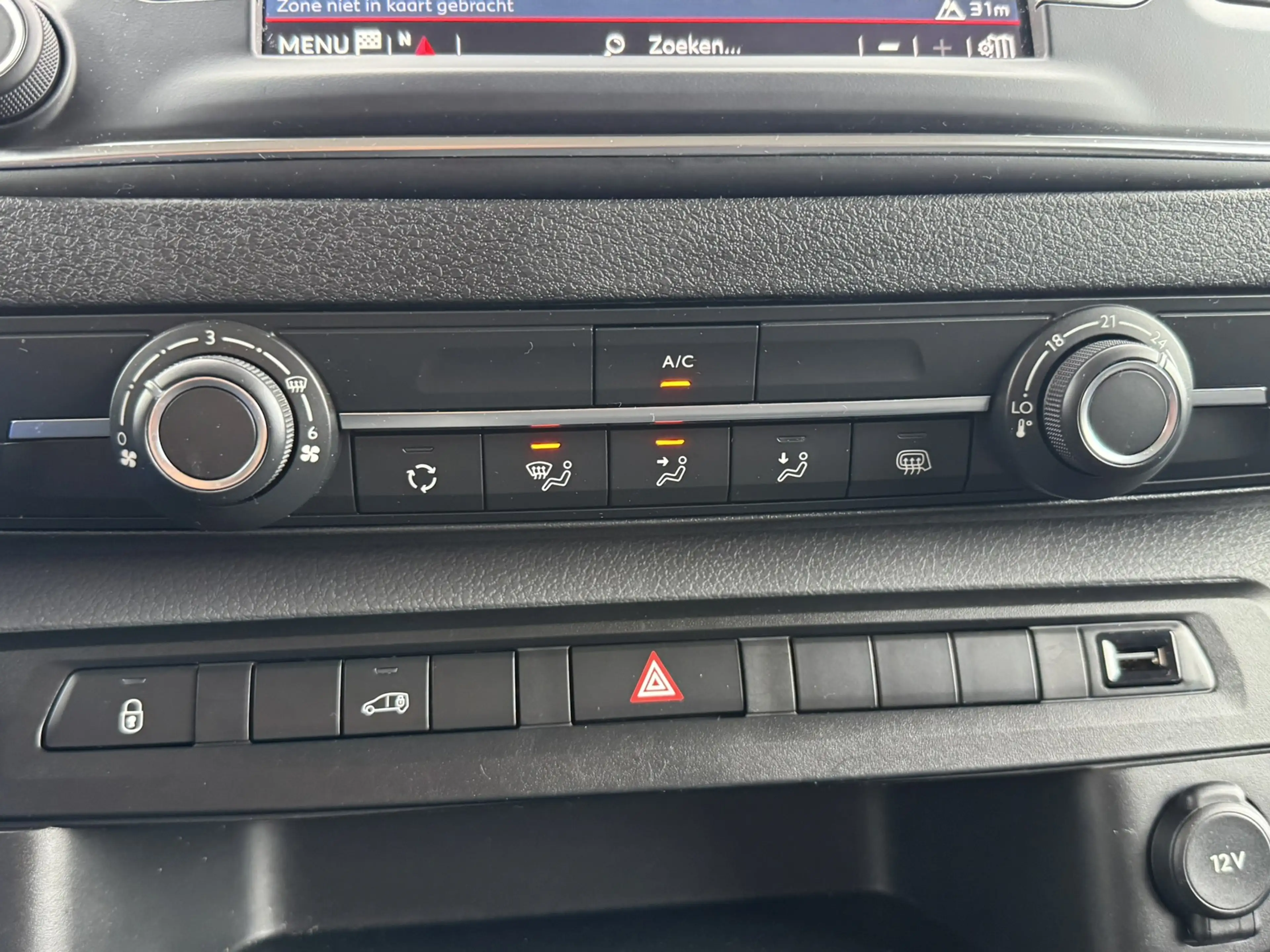 Citroen Jumpy 2.0 BlueHDI 120 M Club Trekhaak Navigatie Airco Ca — photo 29