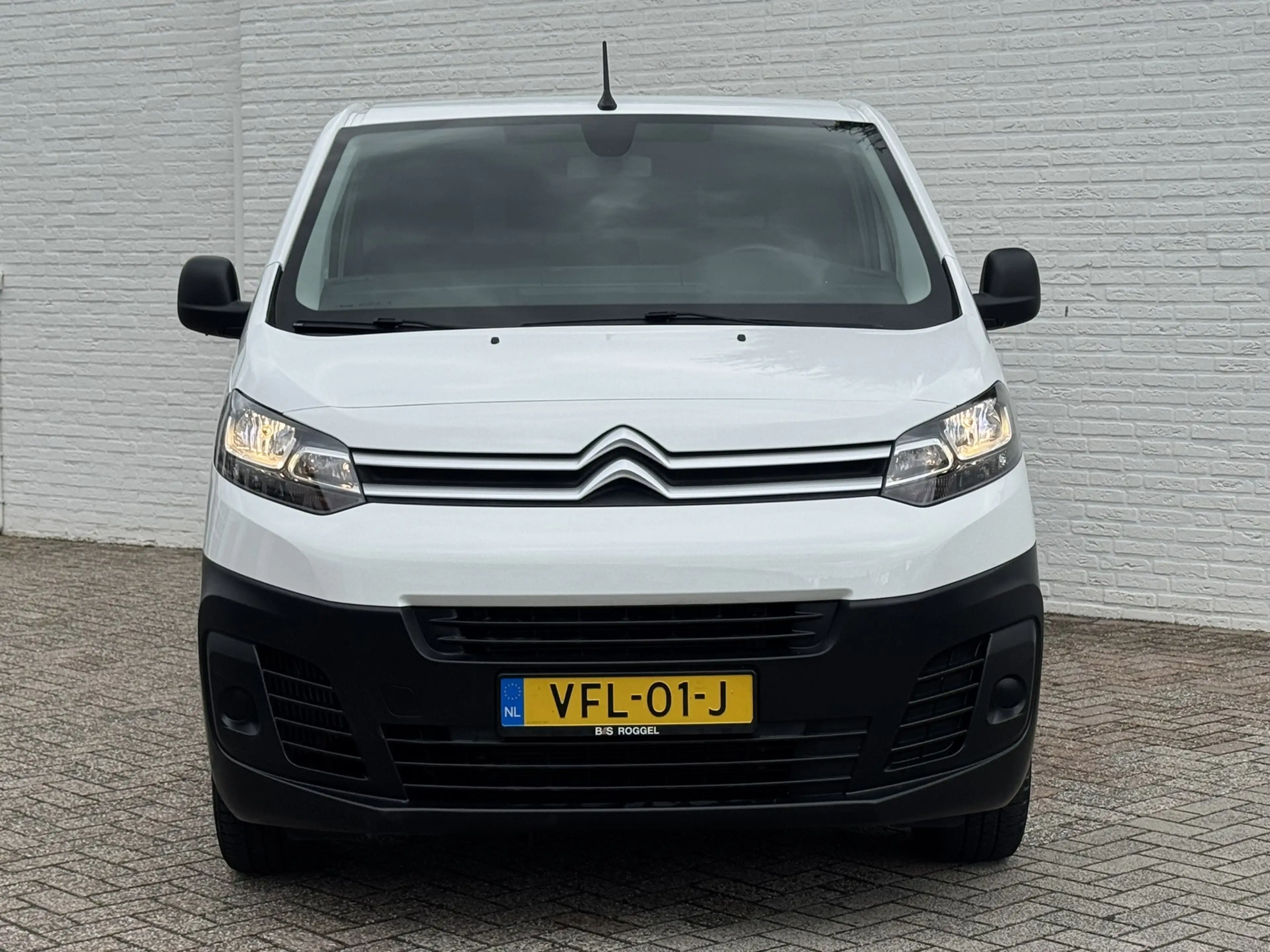 Citroen Jumpy 2.0 BlueHDI 120 M Club Trekhaak Navigatie Airco Ca — photo 12