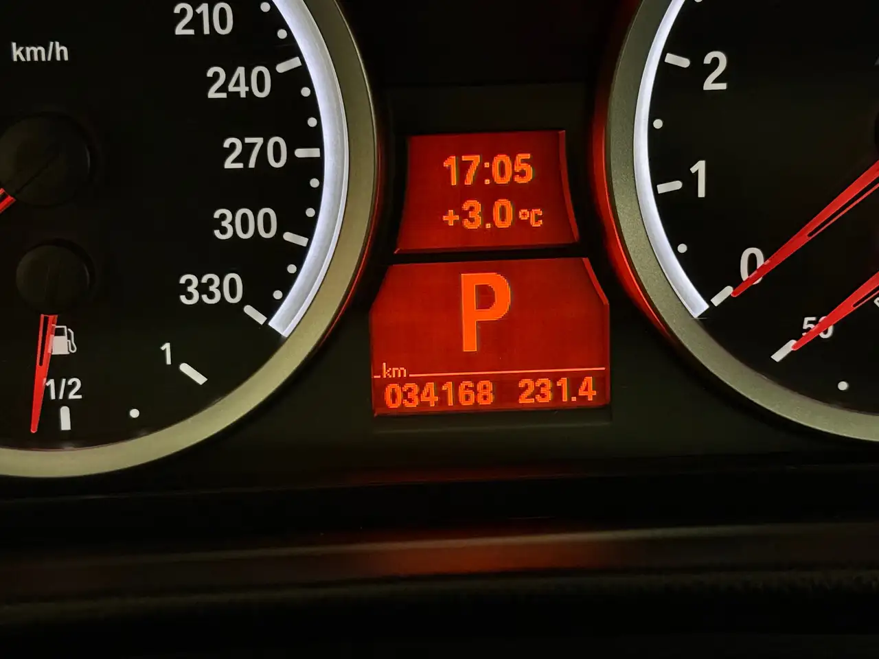 BMW M3 снимка BMW M3