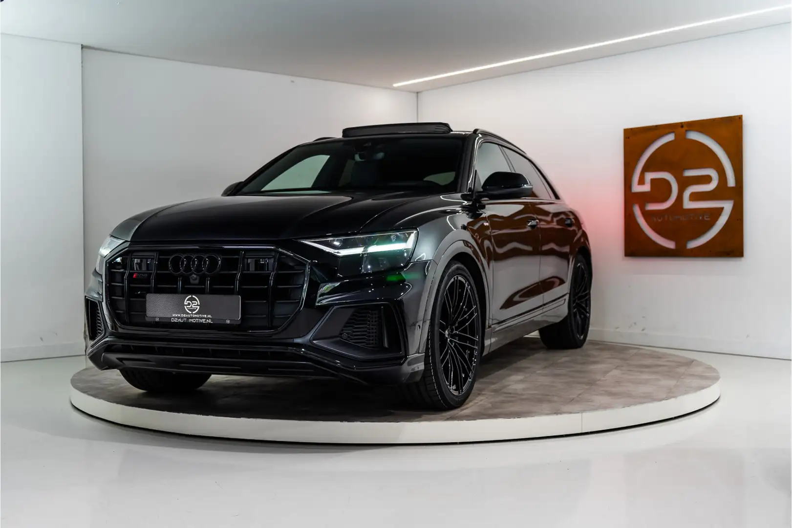 Audi Q8 55 TFSI e Quattro Pro Line 2x S-Line 381PK | NL AU Noir - 1