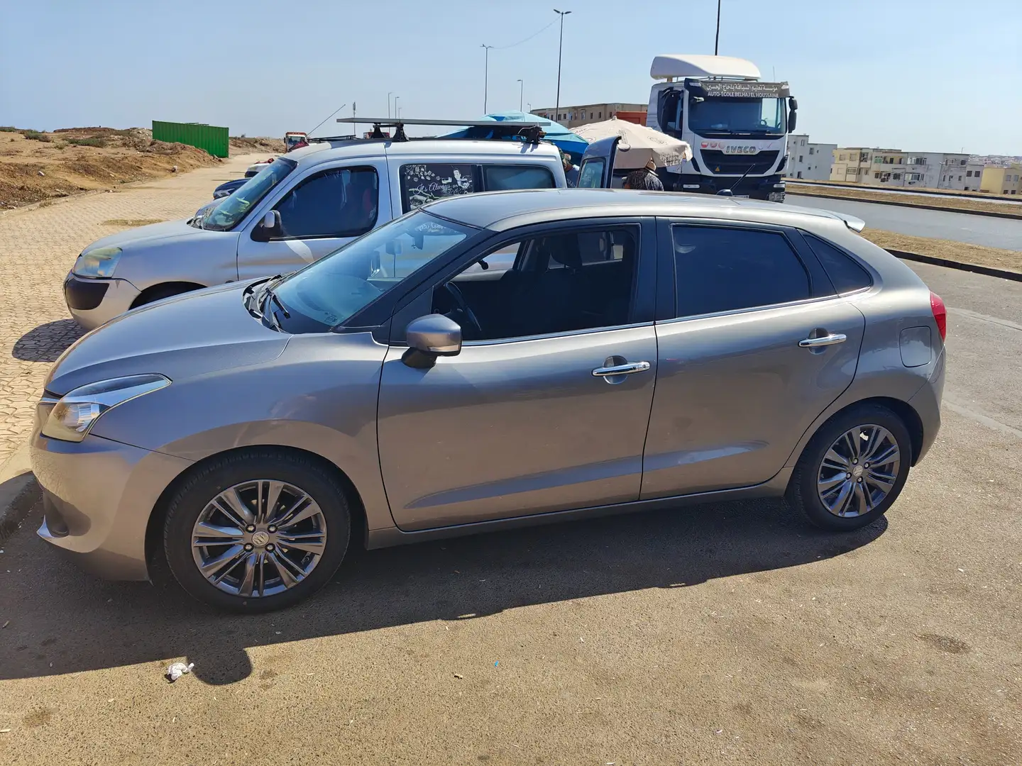 Suzuki Baleno Baleno 1.0 Boosterjet Auto Pack Gris - 1