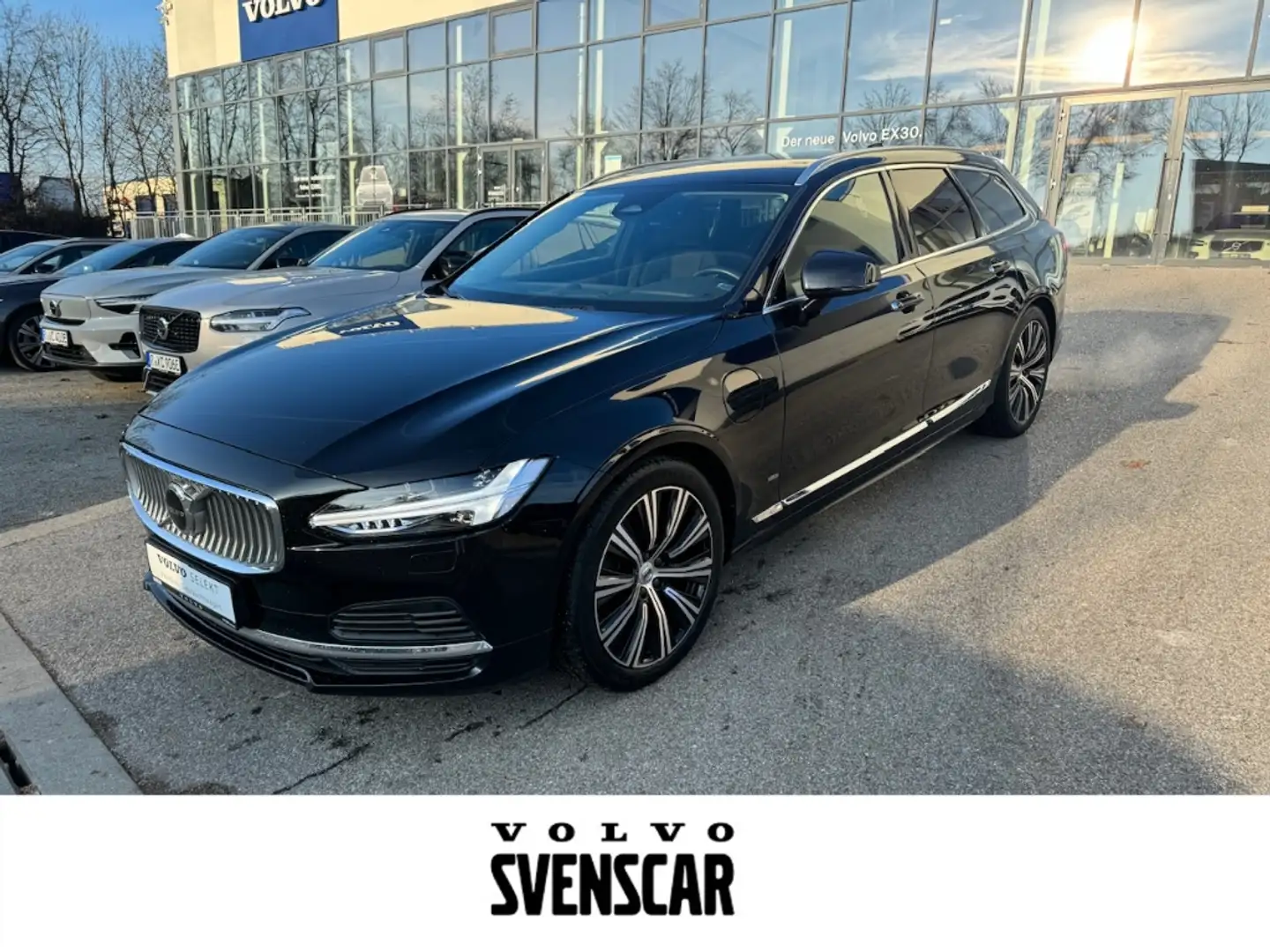 Volvo V90 Inscription Recharge Plug-In Hybrid AWD T8 Twin En Noir - 1