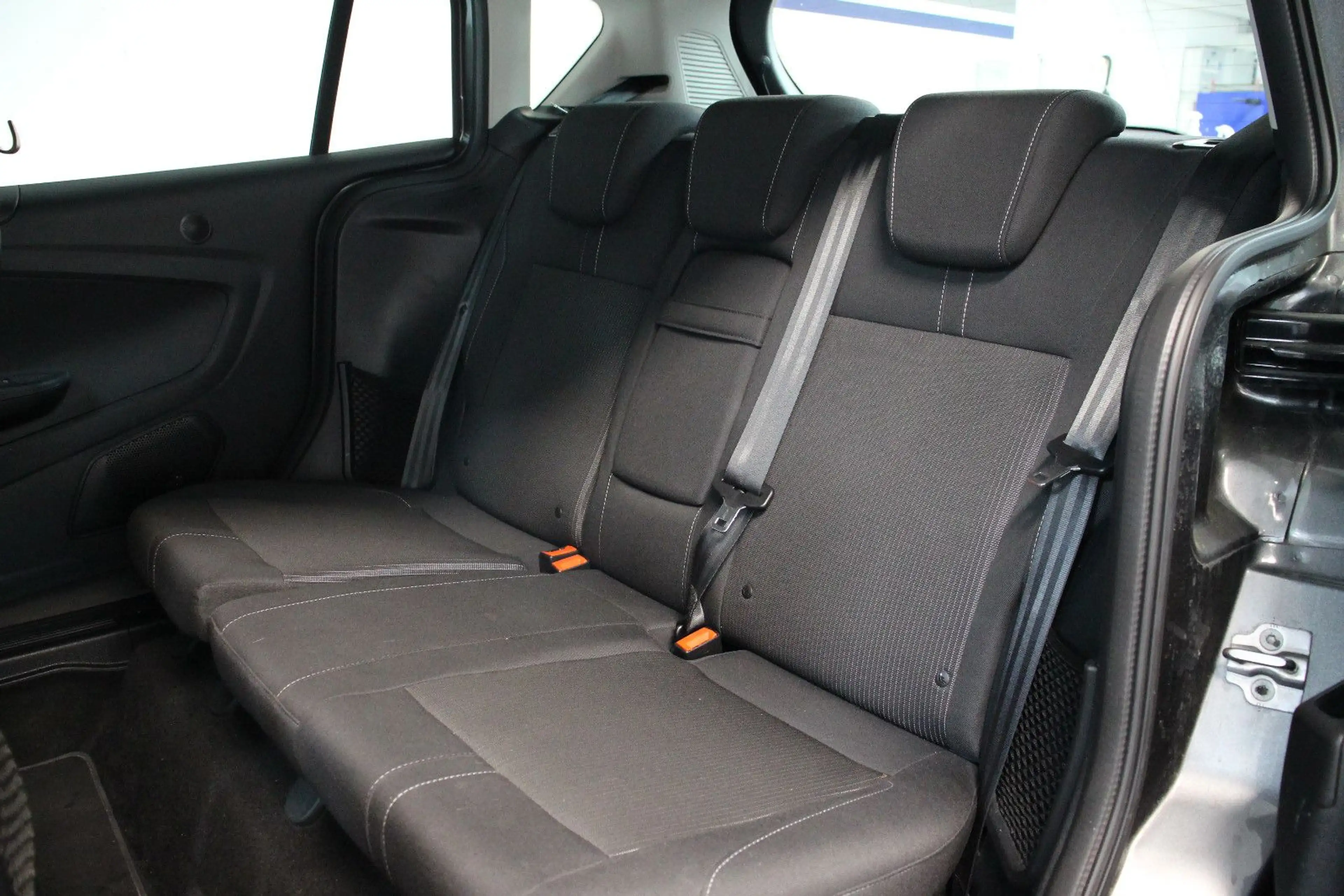 Ford B-Max 1.6 Titanium Aut. NAVI KLIMA 2HAND S.HEFT — photo 13