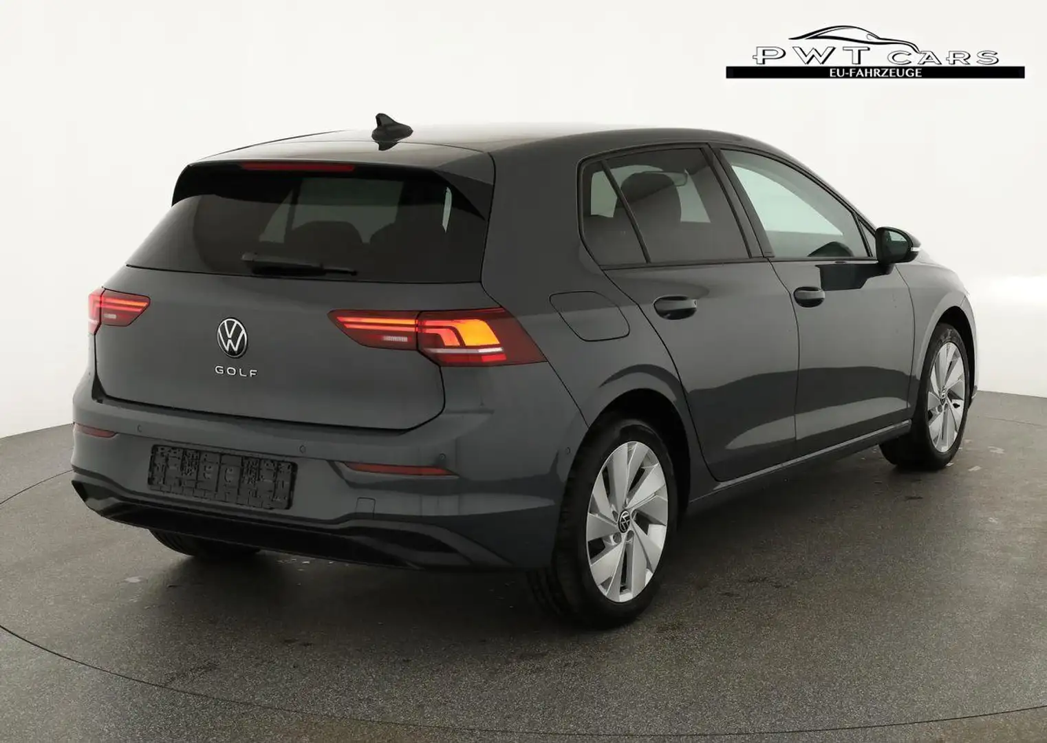 Volkswagen Golf VIII 1.5 TSI Life, Kamera, Ready2, Winterpaket,... Grau - 2