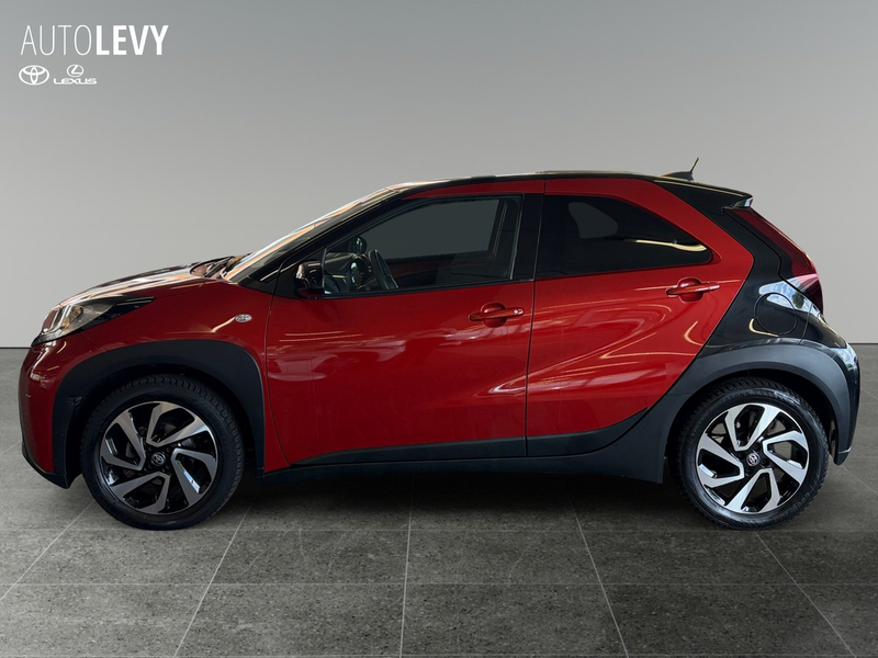 Toyota Aygo X 1.0 S-CVT Pulse CARPLAY — photo 3