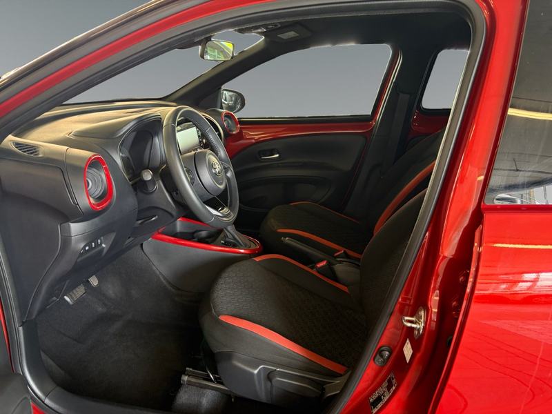 Toyota Aygo X 1.0 S-CVT Pulse CARPLAY — photo 10