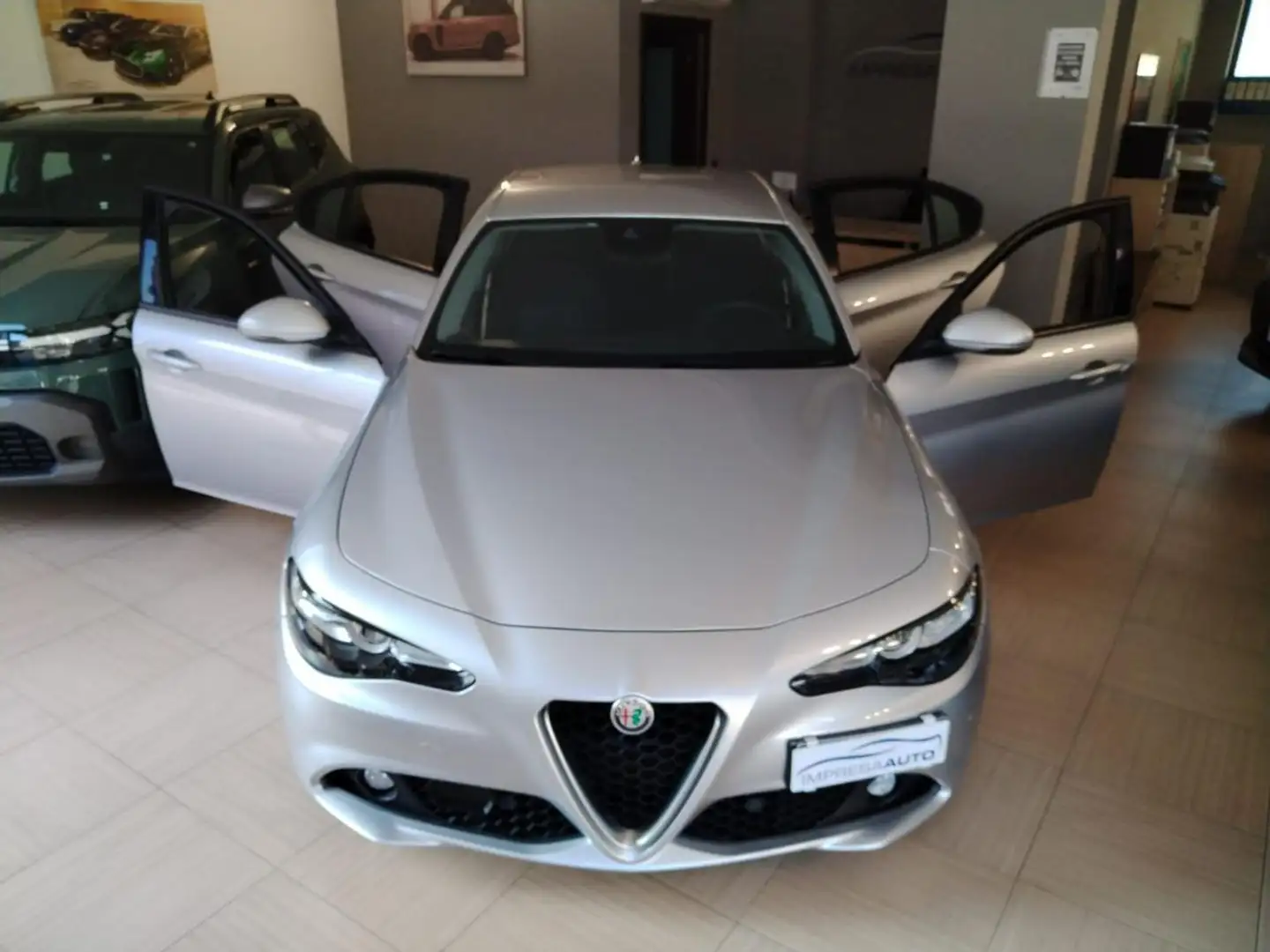 Alfa Romeo Giulia 2.2 Turbodiesel 150 CV AT8 Super Argento - 1
