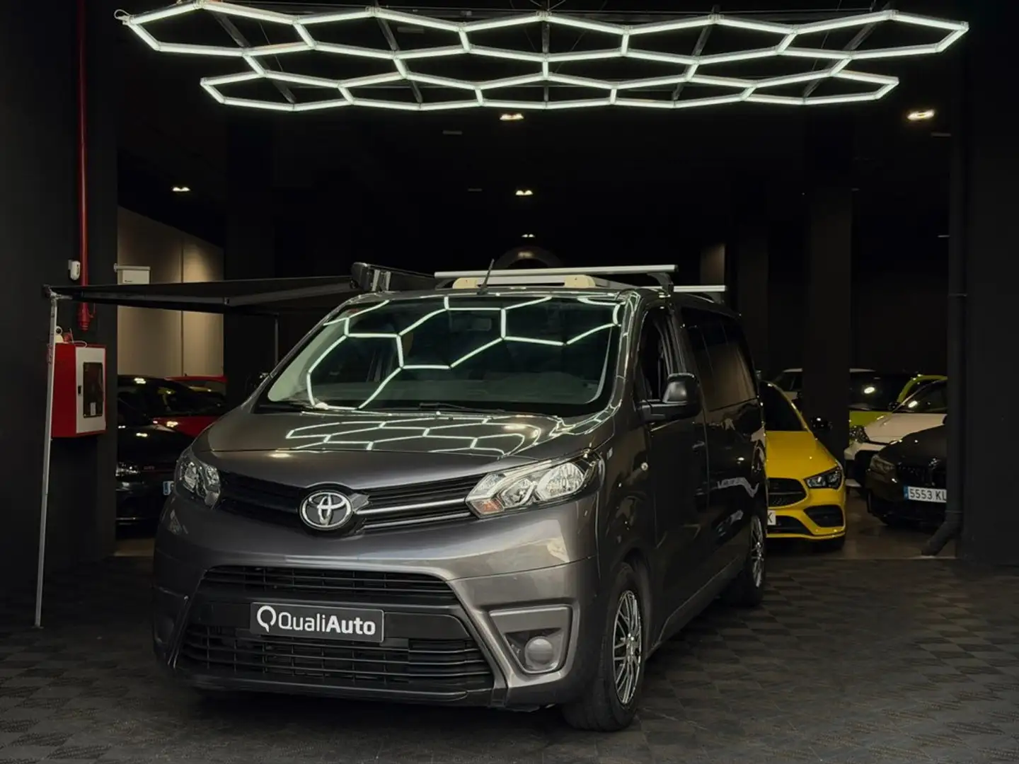 Toyota Proace 1.5D 120CV SHUTTLE PACK ACTIVE L1 Gris - 1
