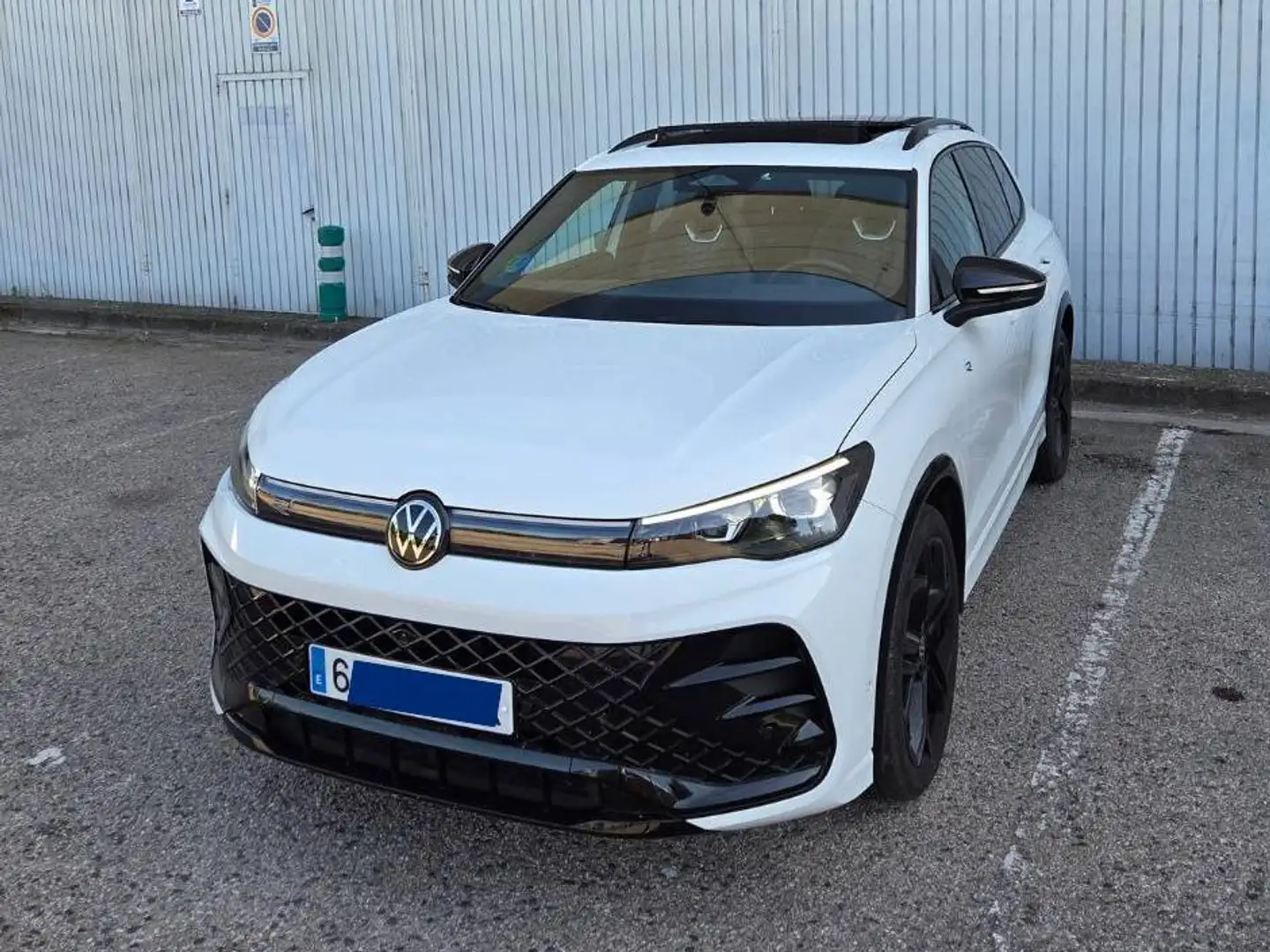 Volkswagen Tiguan Tiguan 1.5 eTSI R-Line DSG 110kW R-Line Blanco - 1