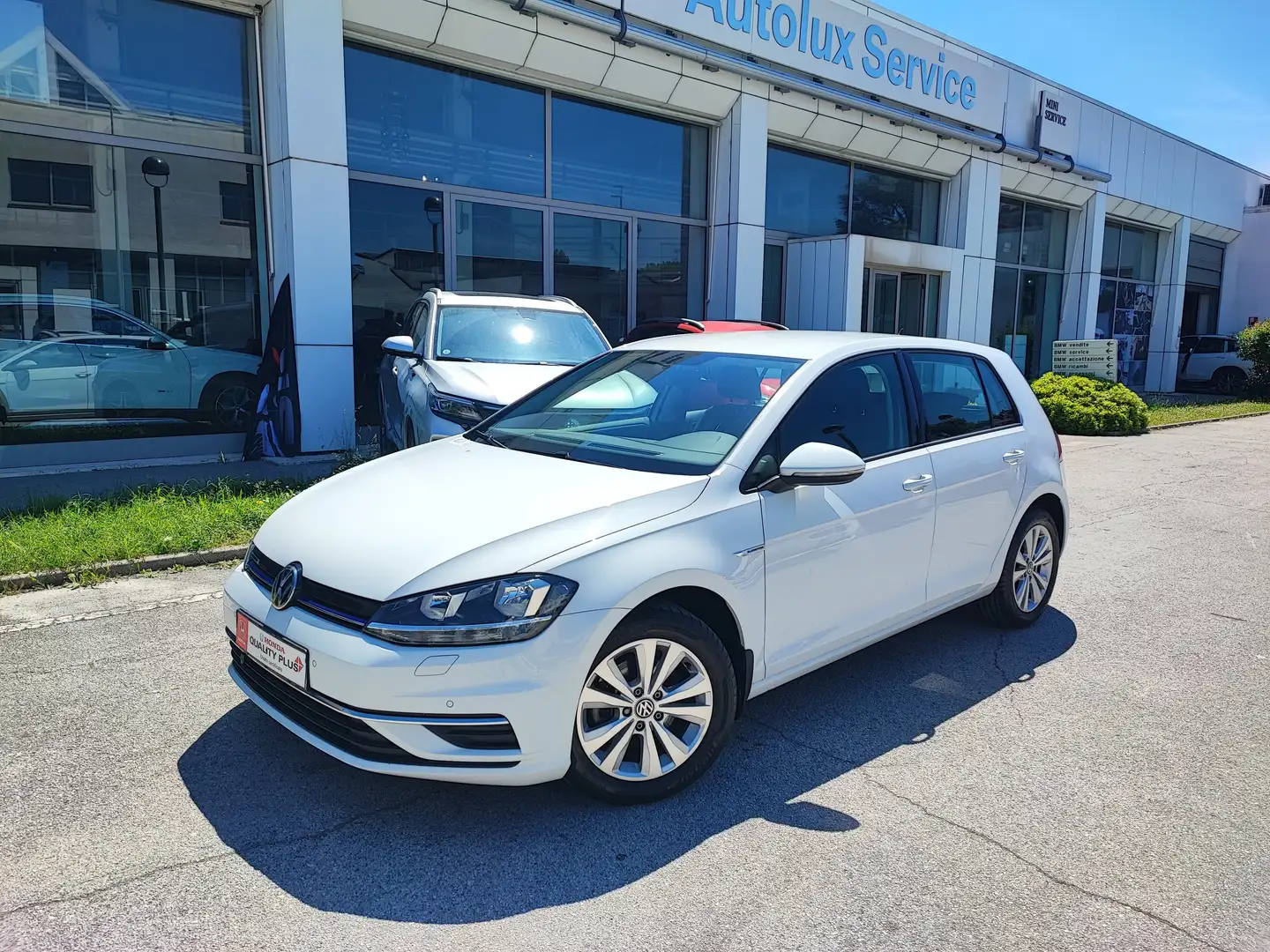 Volkswagen Golf 5p 1.4 tgi Executive 110cv Blanc - 1