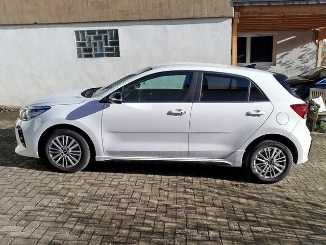 Imagine Kia Rio Rio 1.0 T-GDI 120 Mild-Hybrid GT Line