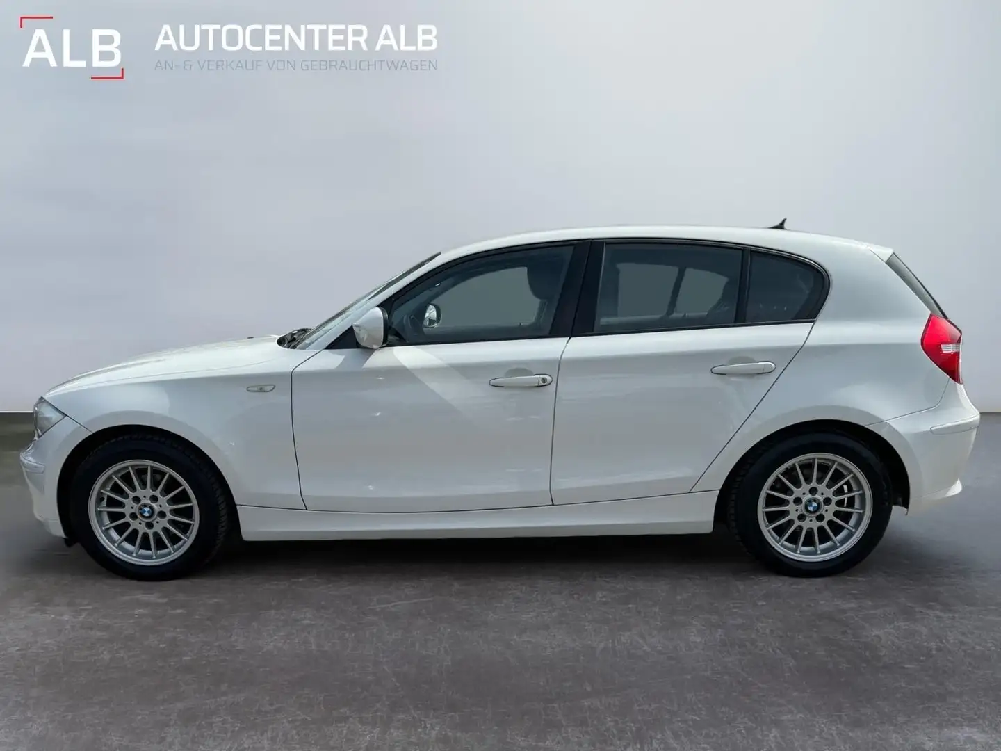 BMW 116 i Alpine White/KLIMA/EURO5/HU NEU/2HAND/SHZ/ Weiß - 2