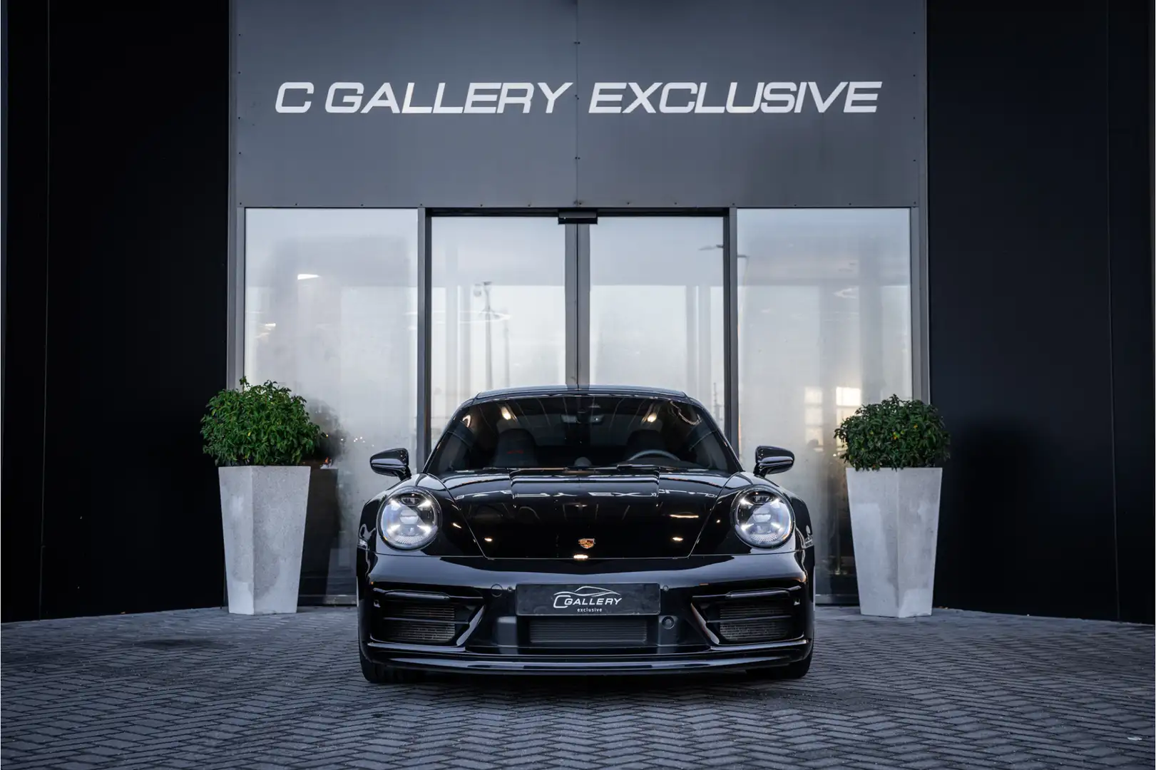 Porsche 992 992 3.0 Carrera GTS - BTW | Sport Chrono + | Panor Zwart - 2