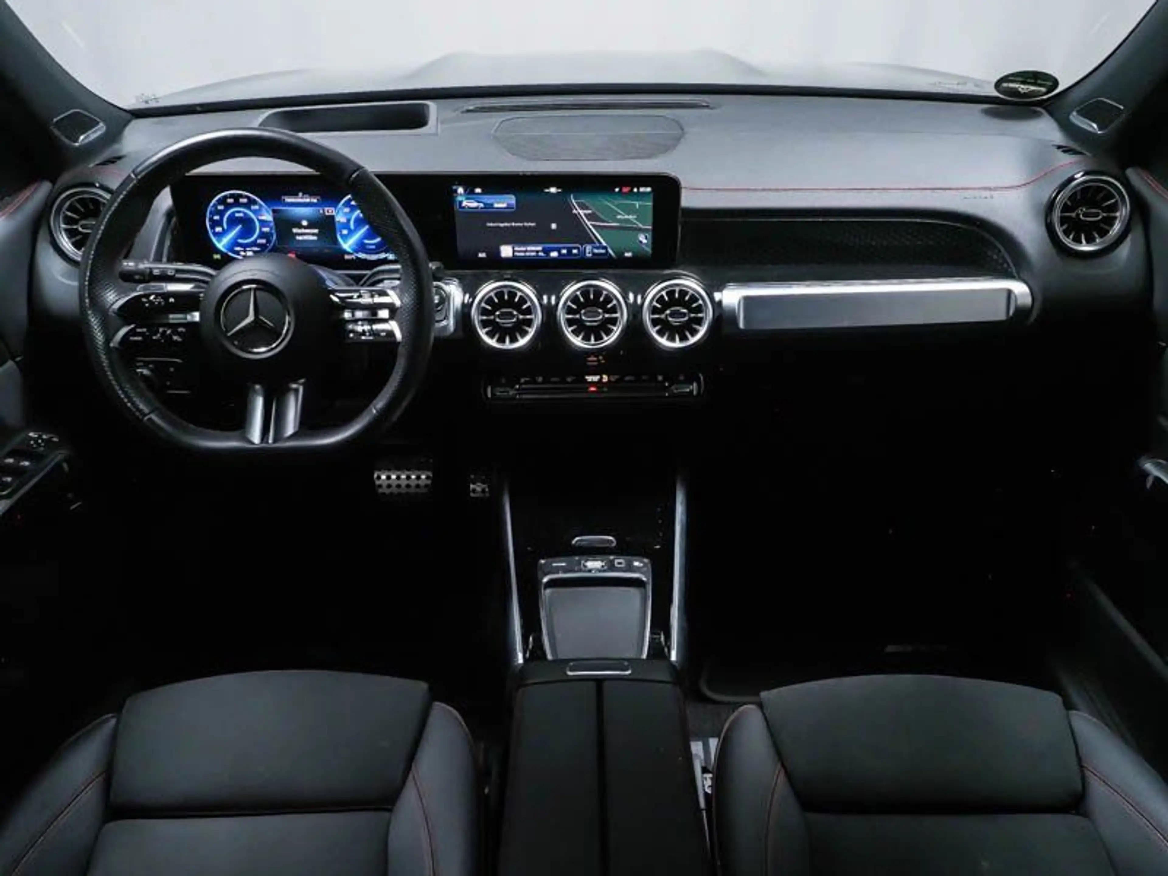 Mercedes-Benz EQB 250 AMG-PREMIUM NIGHT FAP 19" WDGS BURMESTE — photo 9