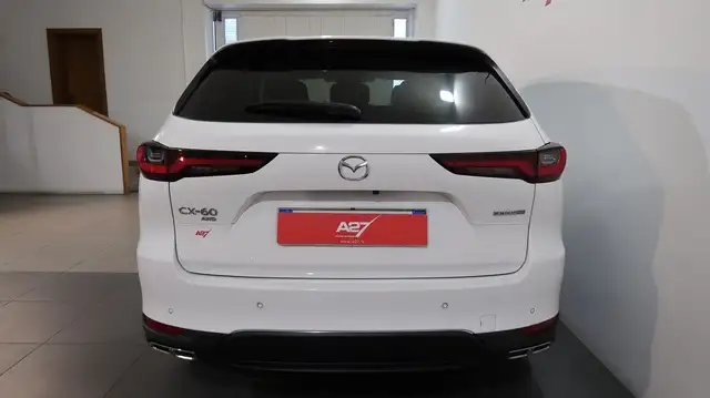 Mazda CX-60 view 9
