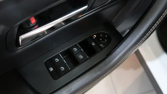 Mazda CX-60 view 27