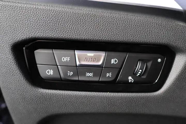BMW Serie 2 2023, foto 24