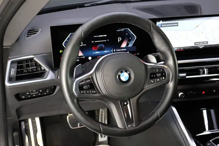BMW Serie 2 2023, foto 25