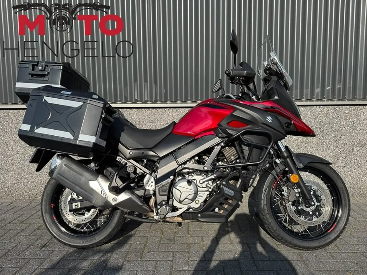 Suzuki V-Strom 650