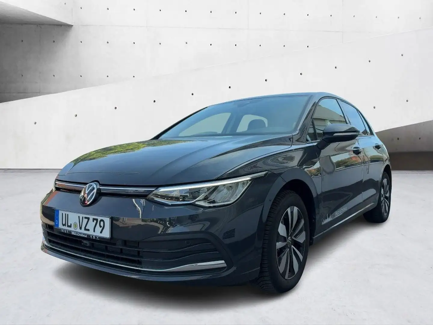 Volkswagen Golf 8 Move 1.0 eTSI DSG ALU DAB+ LED SHZ PDC Grau - 2