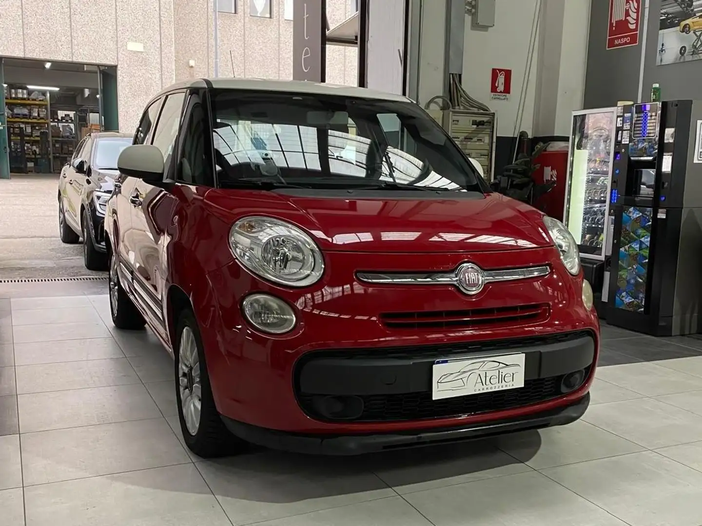 Fiat 500L 500L 2012 1.3 mjt Pop Star 85cv Rood - 1
