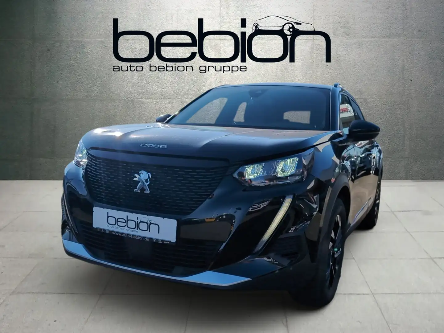 Peugeot 2008 e- Elektromotor 136 (e-) e- Allure Pack LM Schwarz - 1