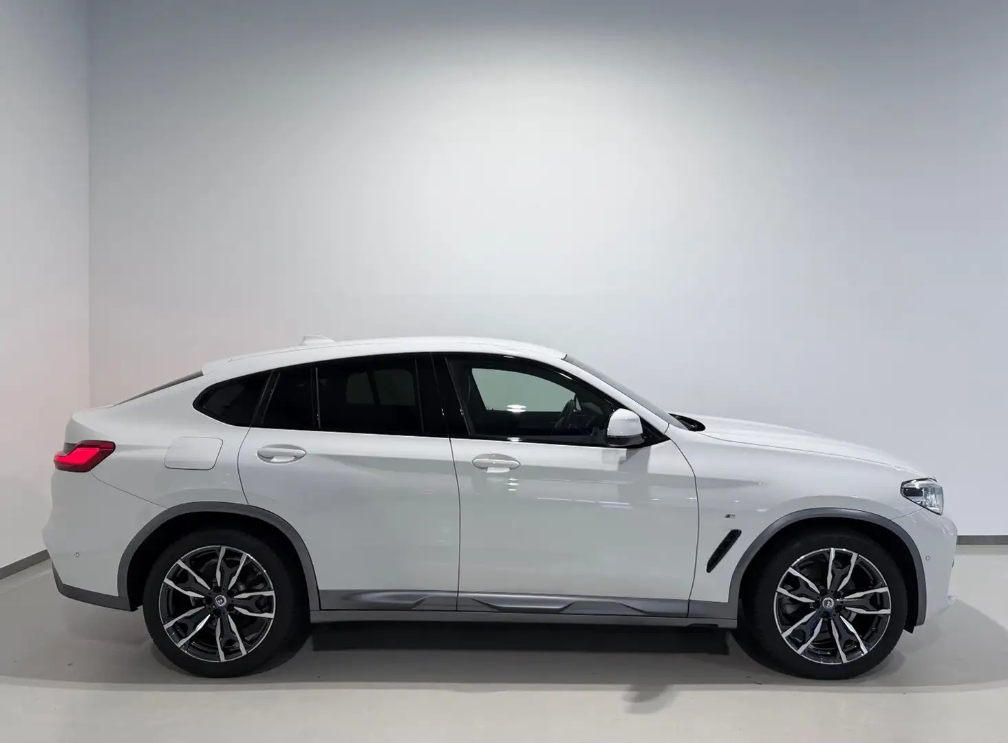BMW X4 xDrive20D/M-Sport/NaviPRO/HEAD-UP/Harman Weiß - 2