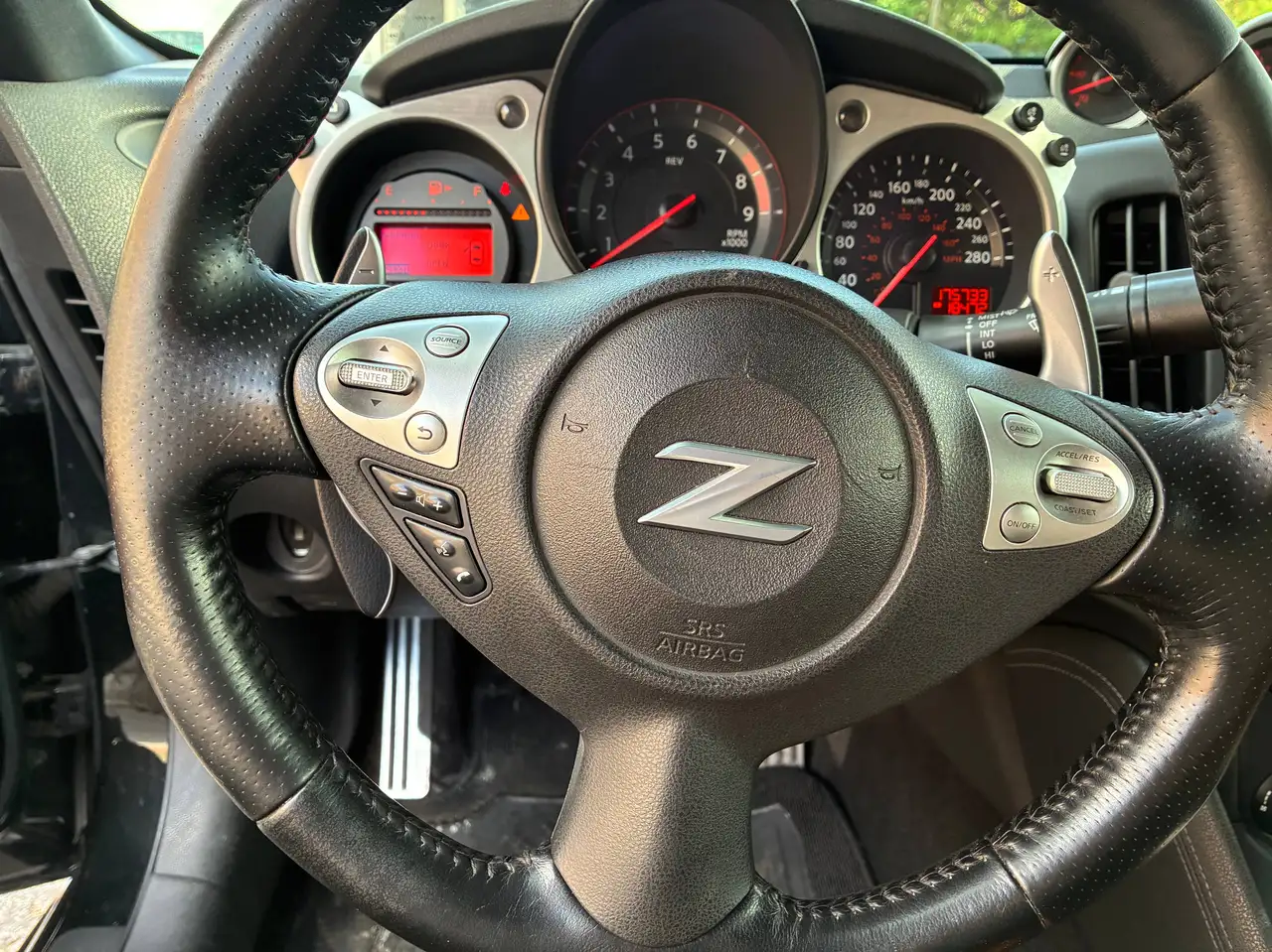 Nissan 370Z photo Nissan 370Z