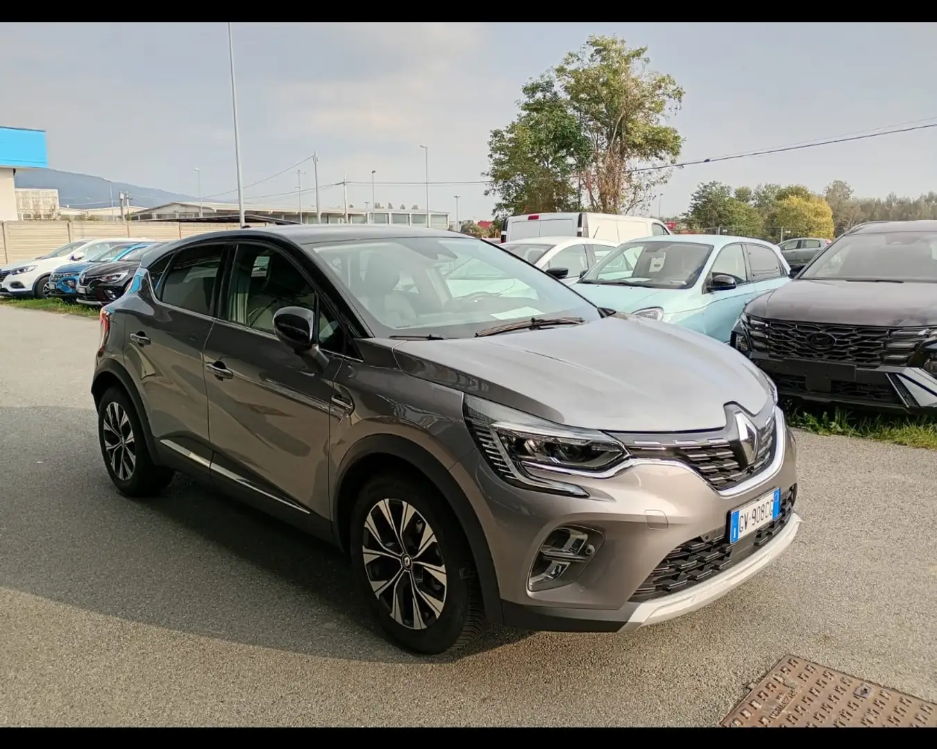 Renault Captur II techno TCe 90 Grigio - 1
