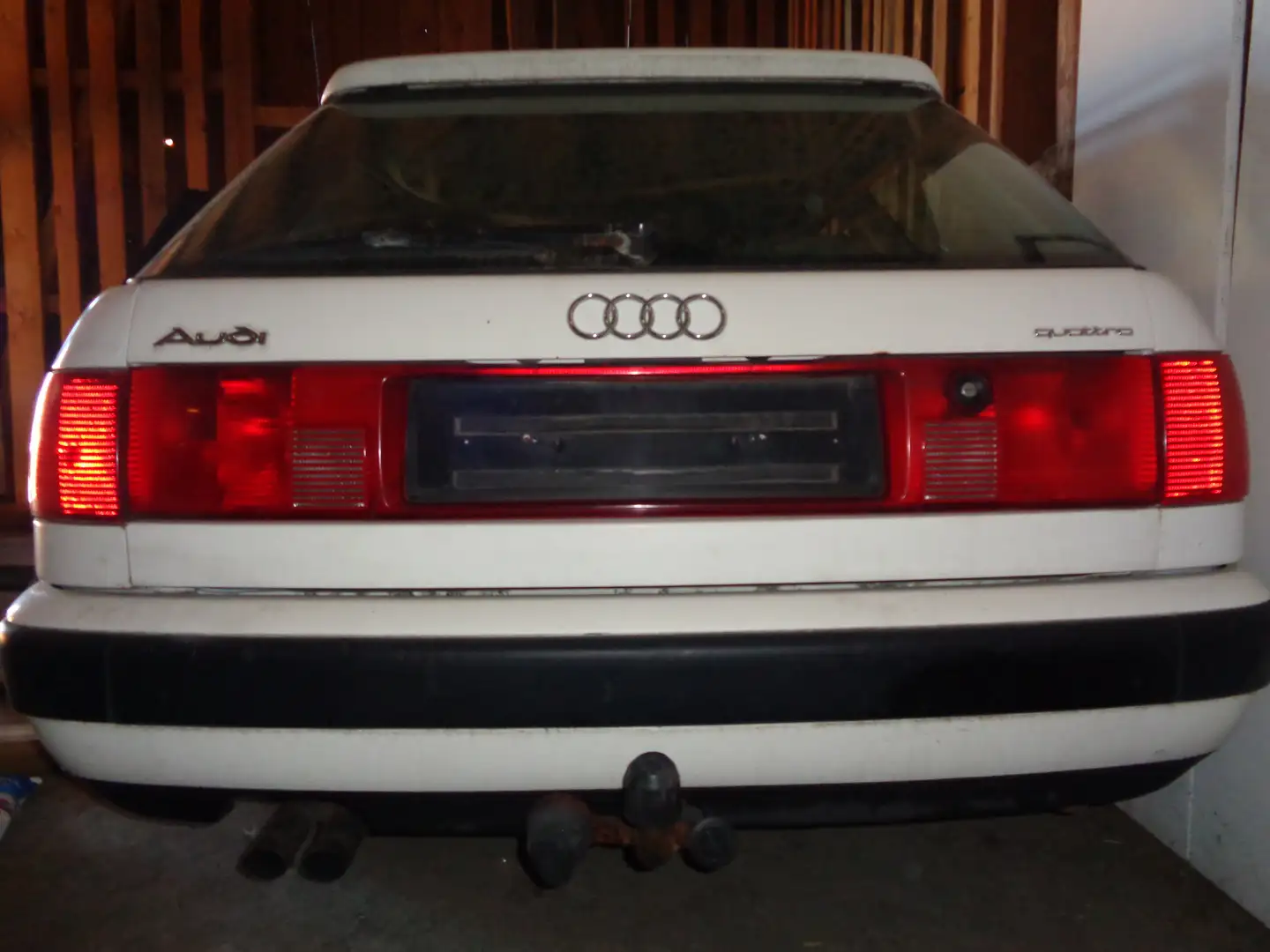 Audi 100 100 Avant quattro 2,3 E Weiß - 2