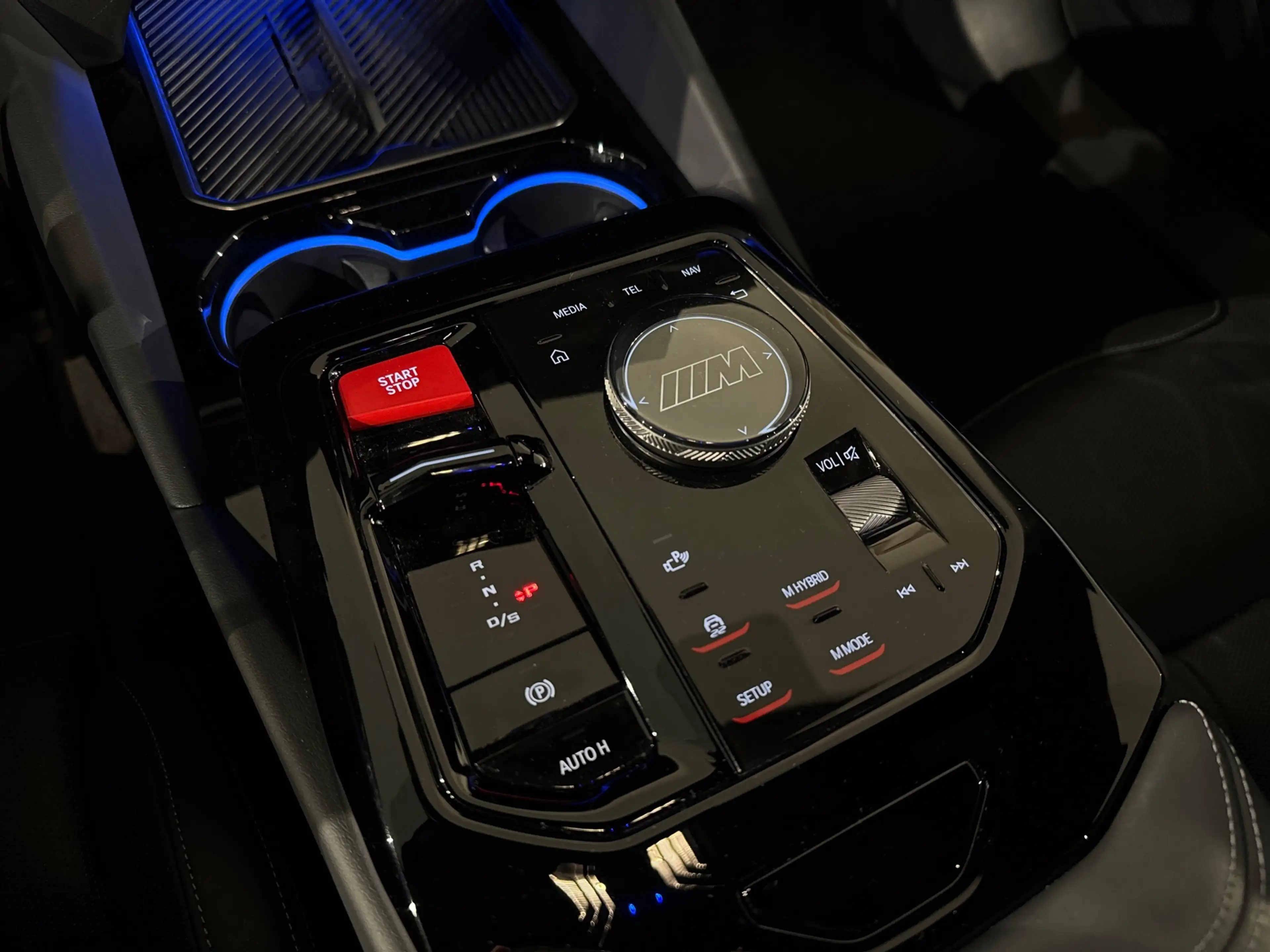 BMW M5 5-serie Carbon|Bowers & Wilkins|Memory|HuD|BlindSp — photo 13