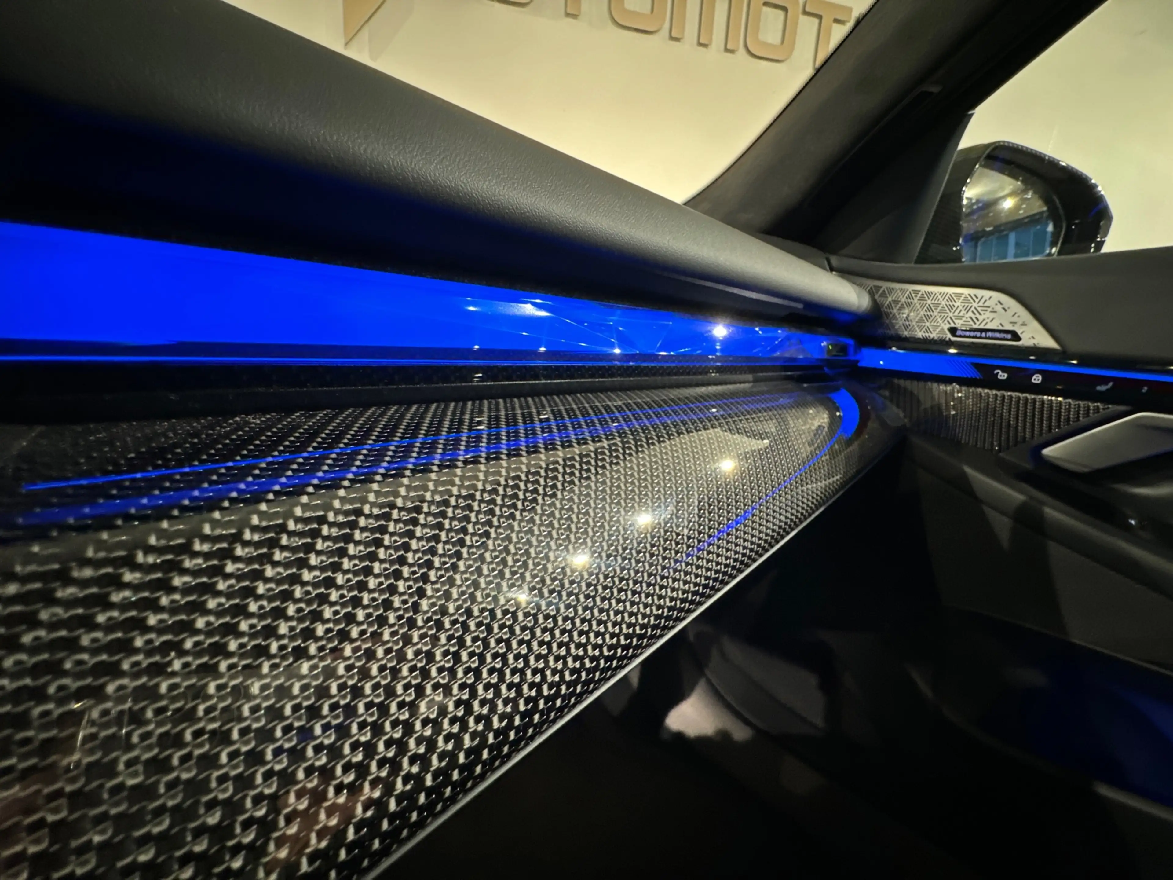 BMW M5 5-serie Carbon|Bowers & Wilkins|Memory|HuD|BlindSp — photo 15