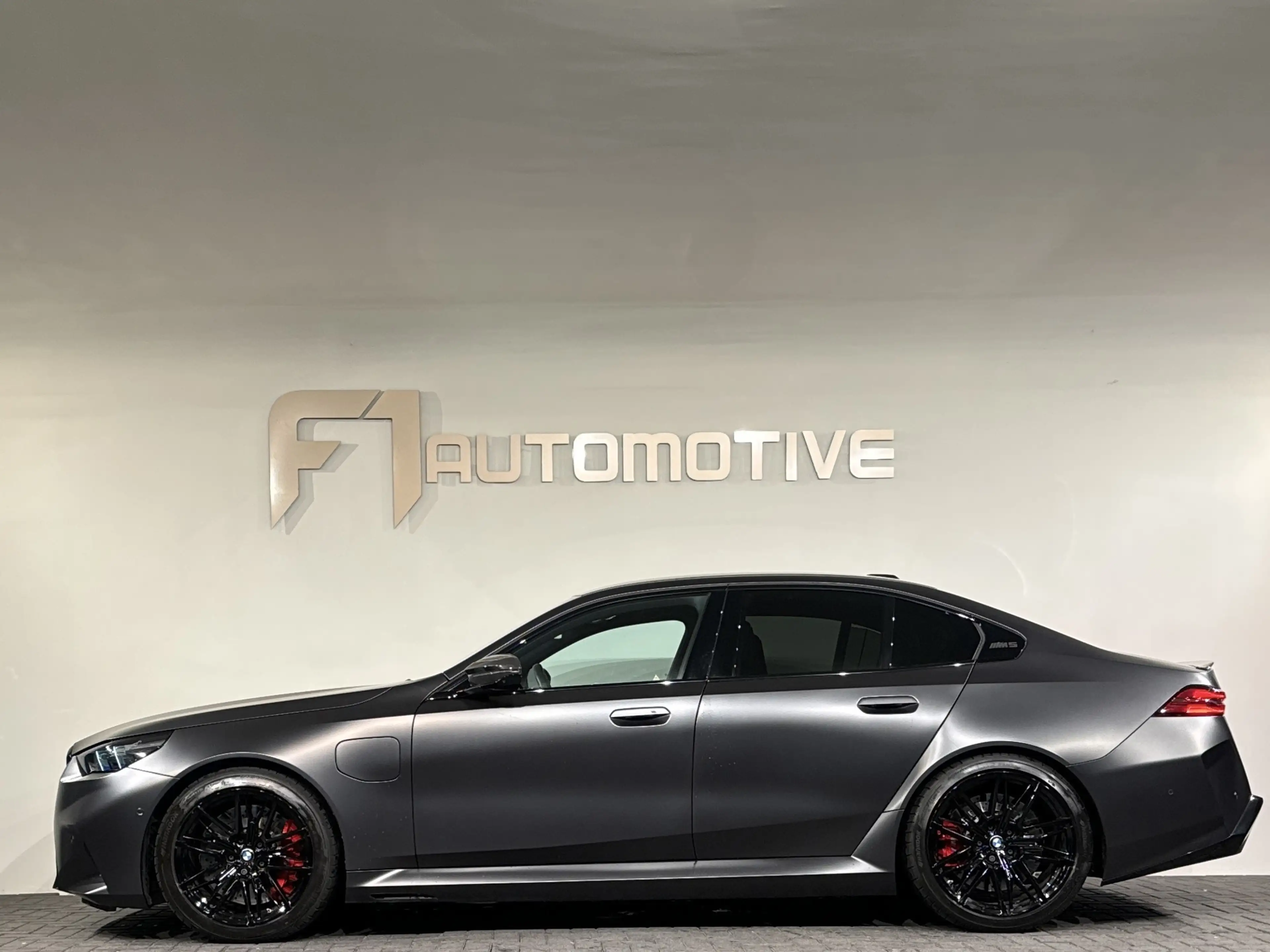 BMW M5 5-serie Carbon|Bowers & Wilkins|Memory|HuD|BlindSp — photo 7