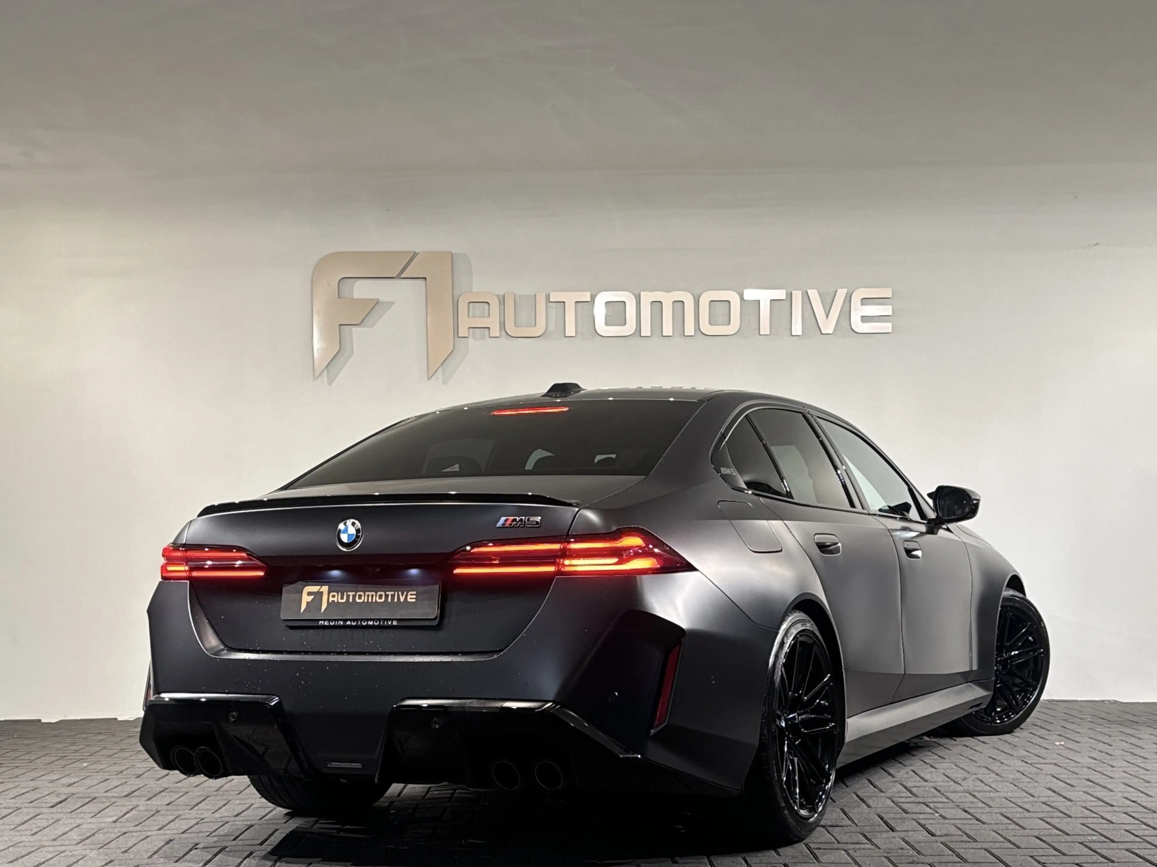 BMW M5 5-serie Carbon|Bowers & Wilkins|Memory|HuD|BlindSp — photo 4