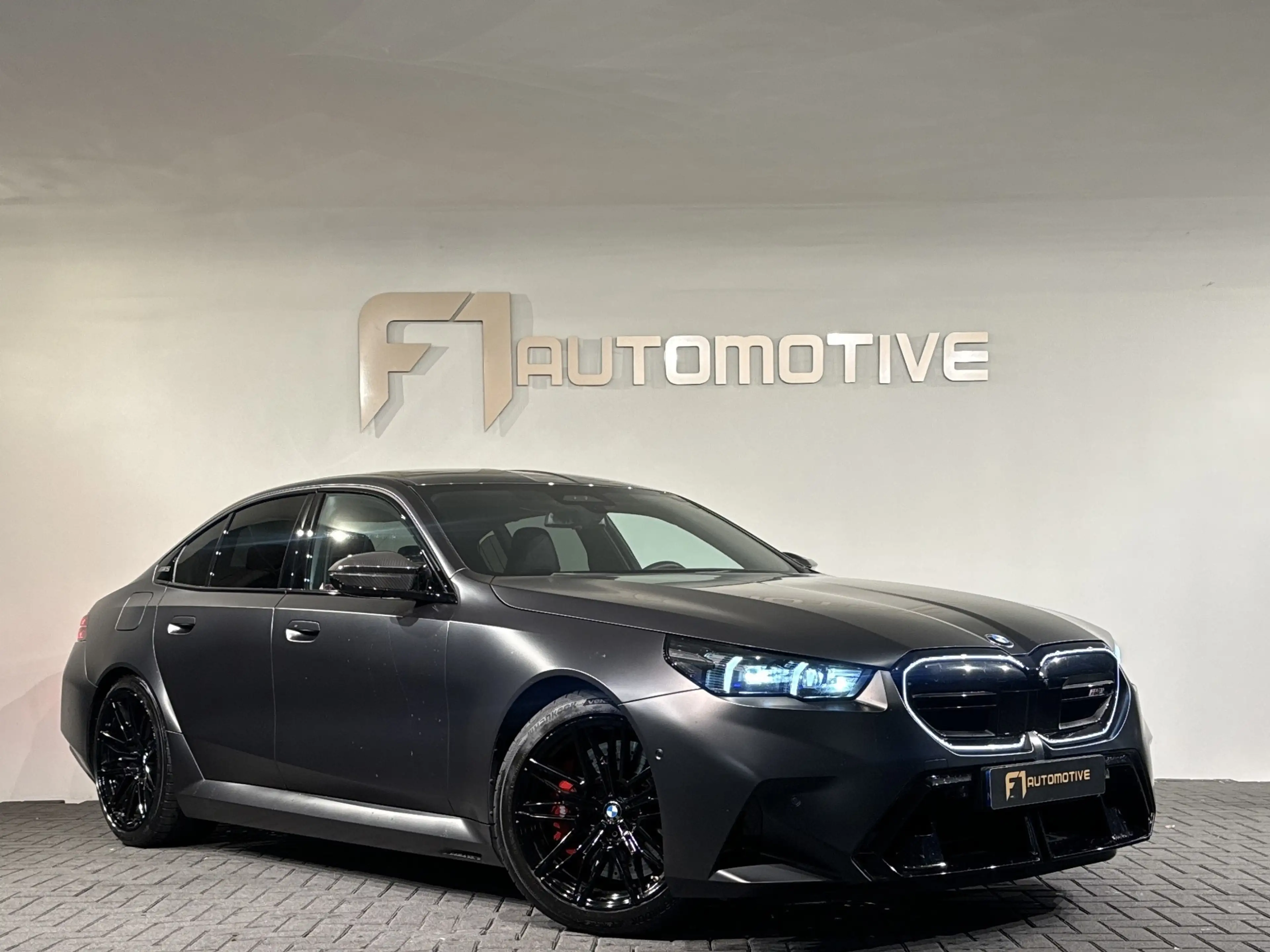 BMW M5 5-serie Carbon|Bowers & Wilkins|Memory|HuD|BlindSp — photo 3