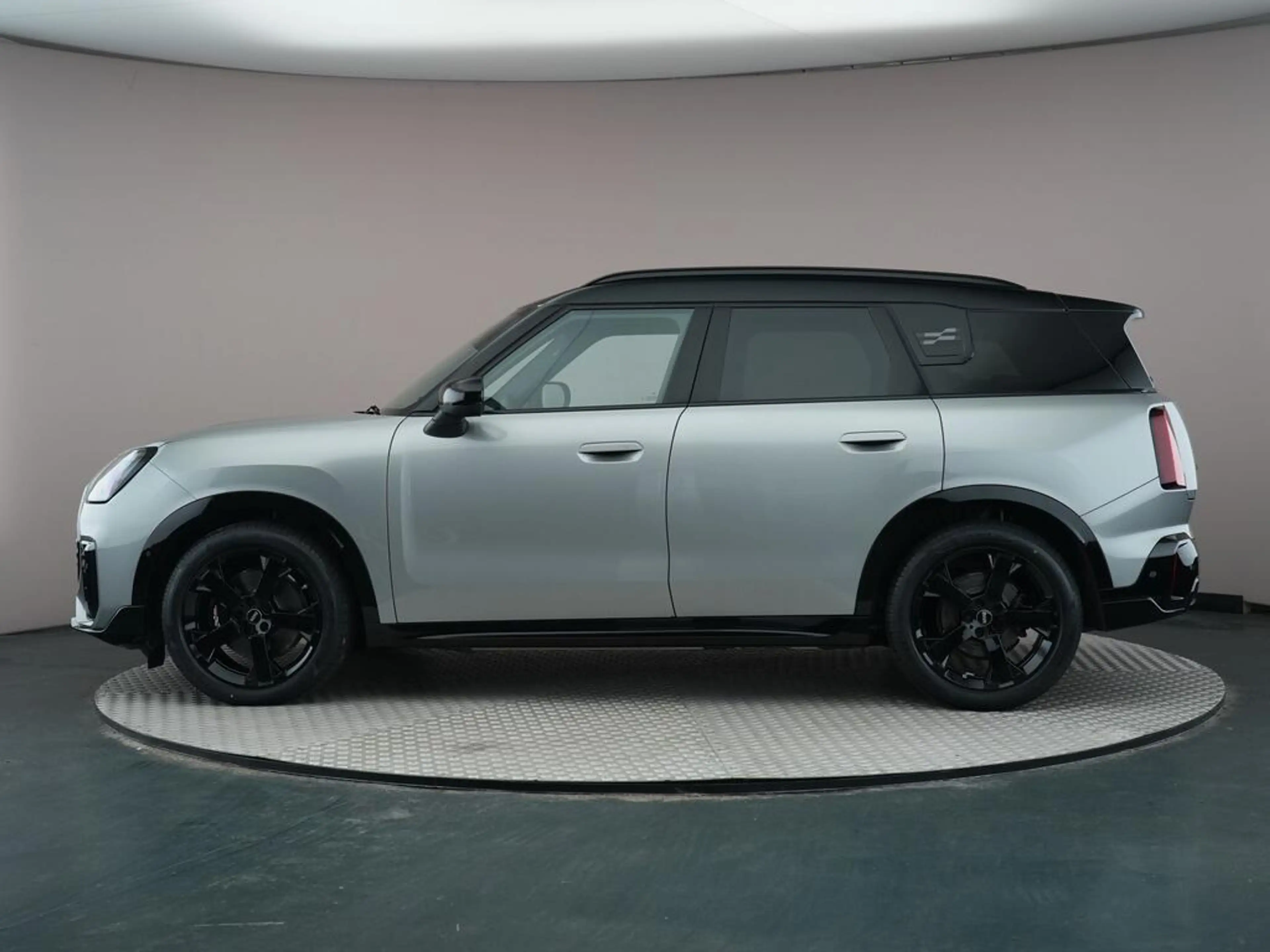 MINI Countryman E | Pakket M + John Cooper Works Uitvoering — photo 3