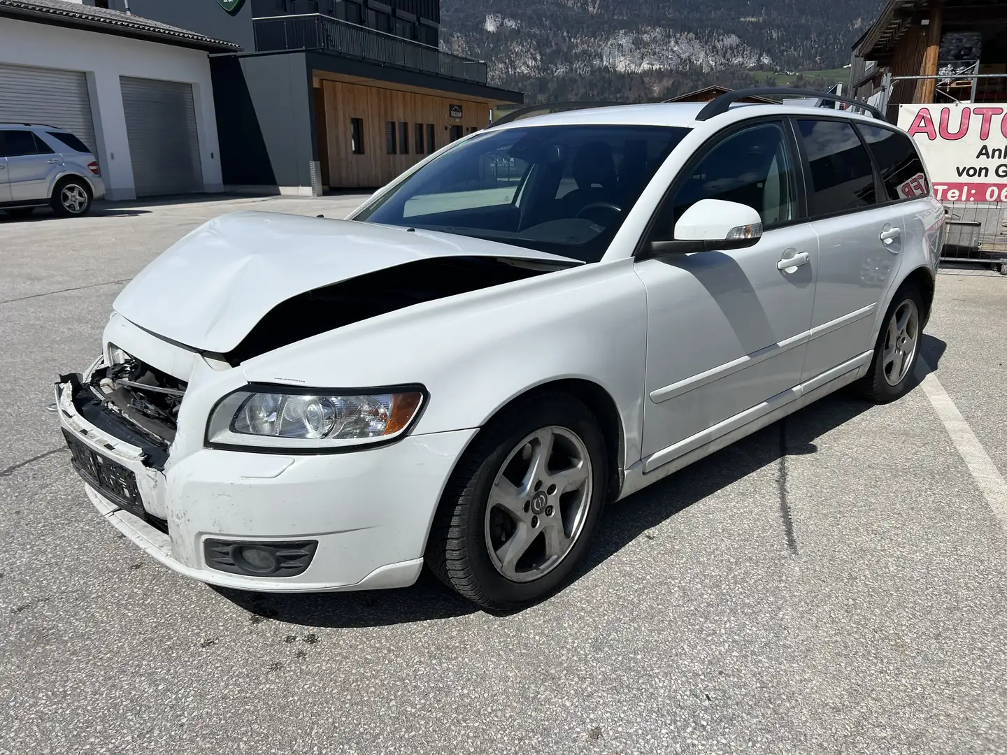 Volvo V50 2,0 D EURO 5 - 1