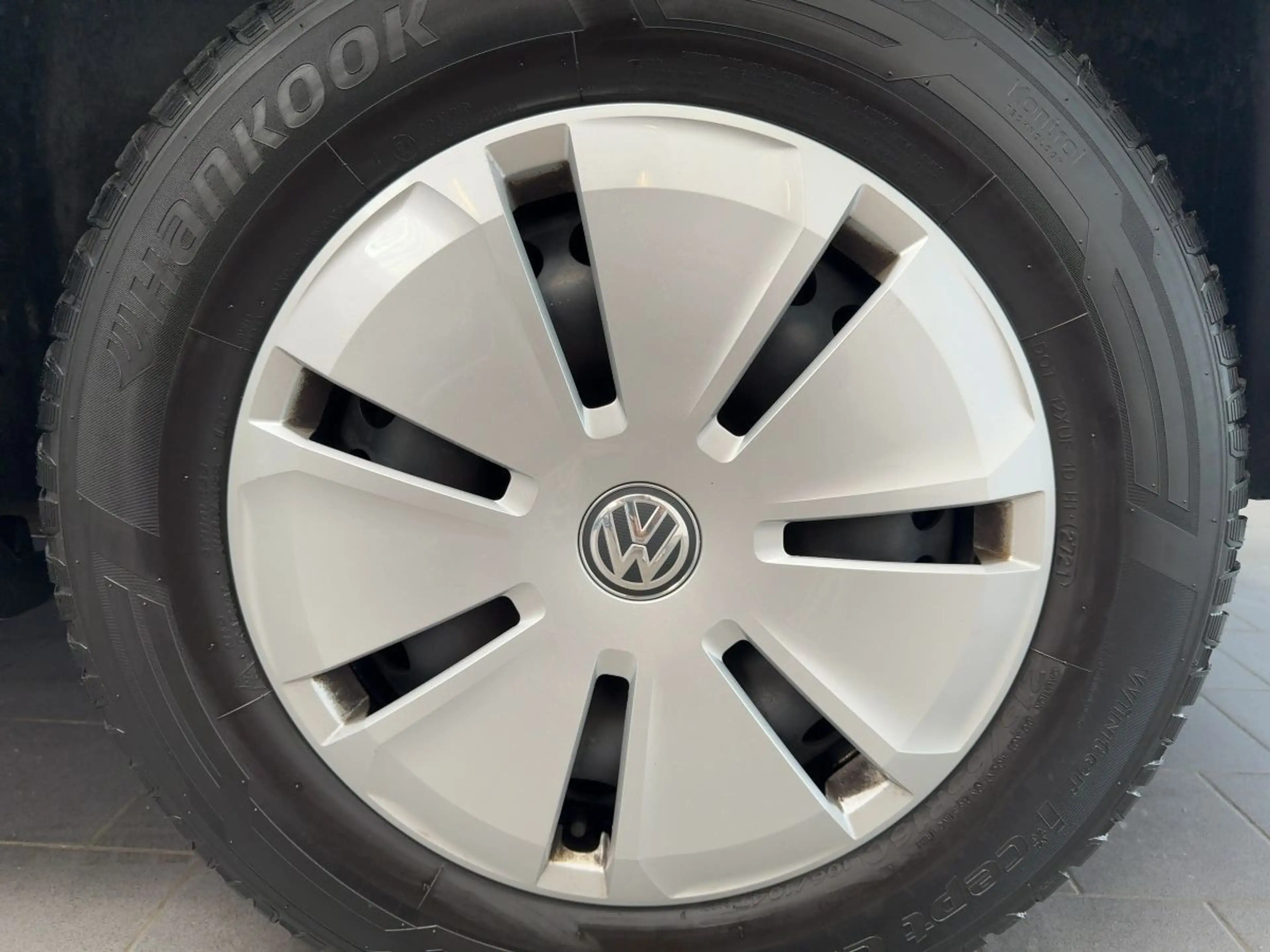 Volkswagen T6.1 Multivan 2.0 TDI DSG "Family" ACC Navi Park — photo 7