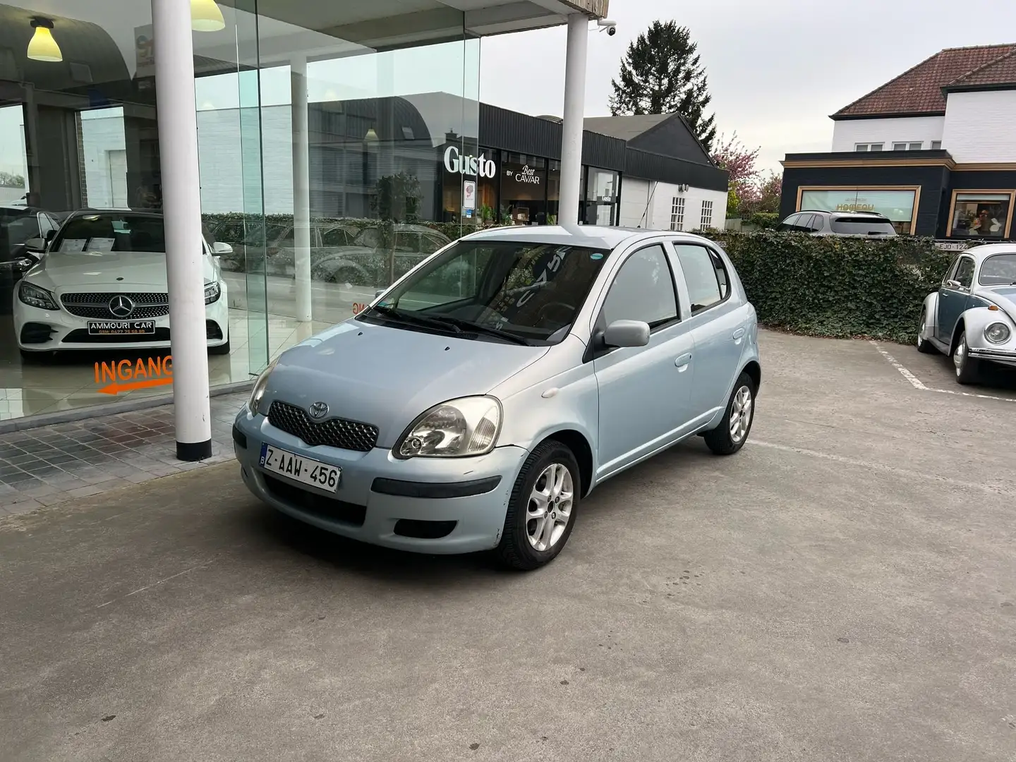 Toyota Yaris 1.3 Zilver - 1