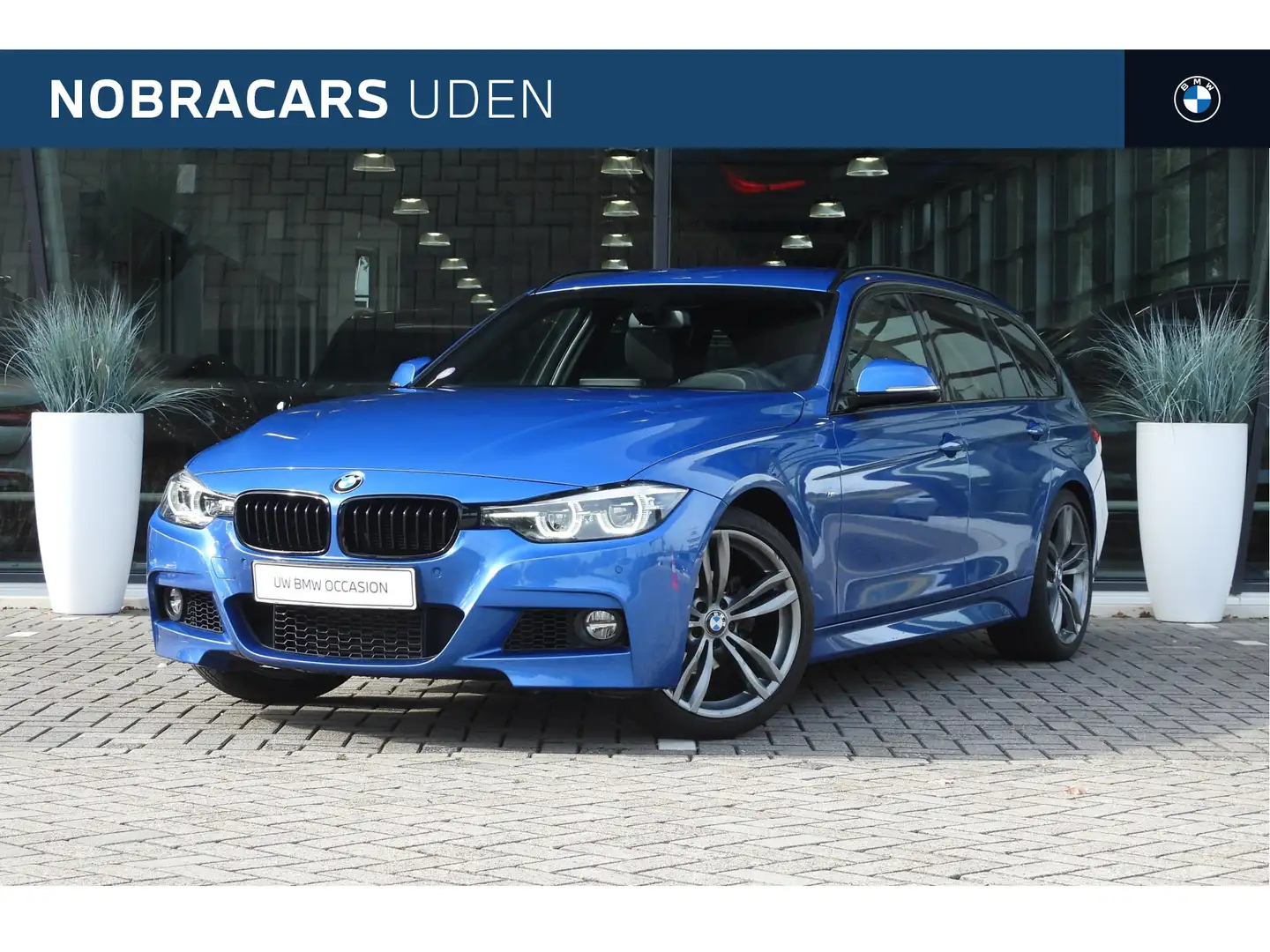 BMW 318 3 Serie Touring 318i Executive M Sport Automaat / Blauw - 1