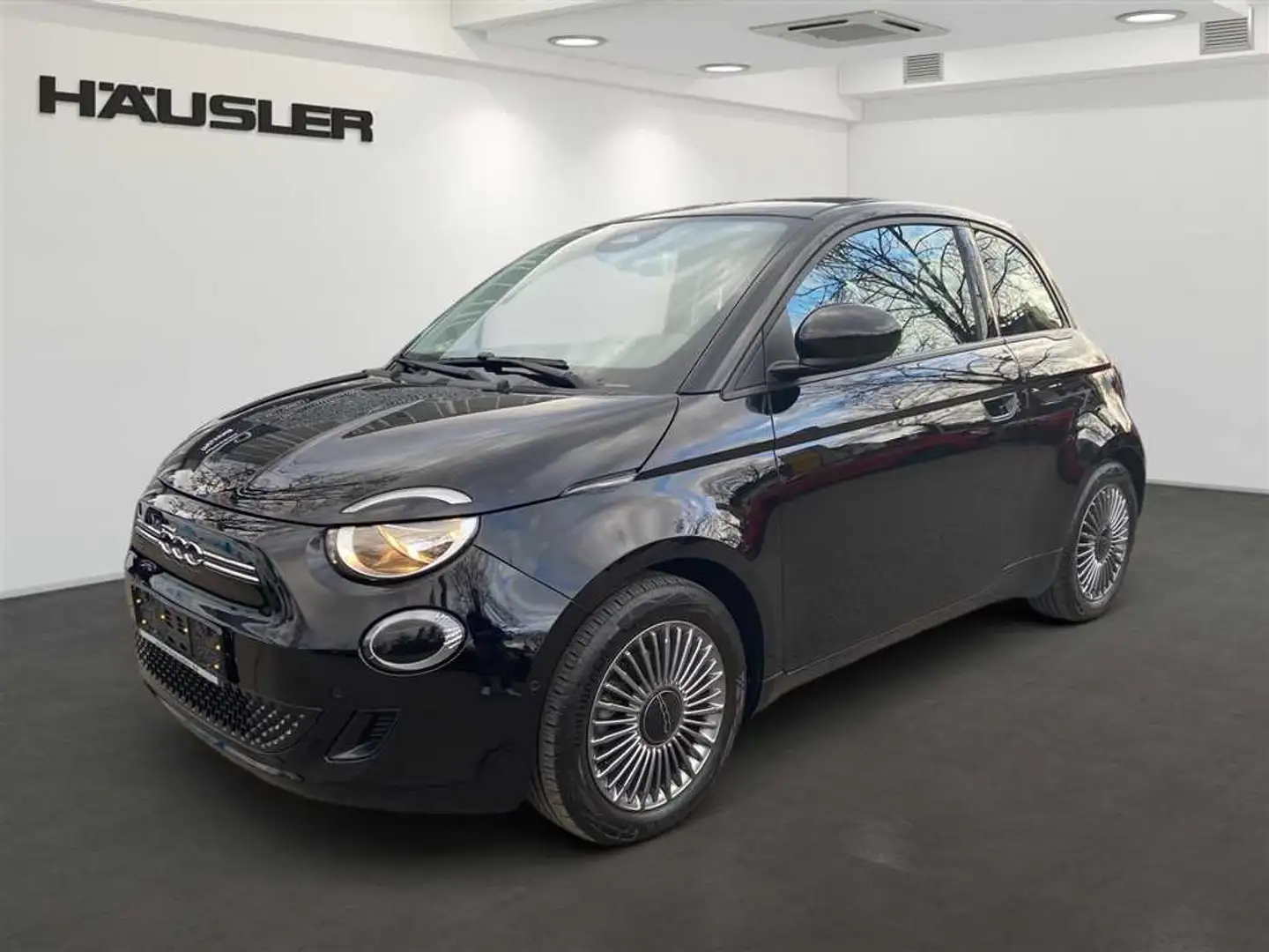 Fiat 500 Icon *42kWh* *Navi* Sitzheizung* Rückfahrkamera* * Schwarz - 1