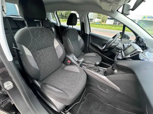 Peugeot 2008 view 23