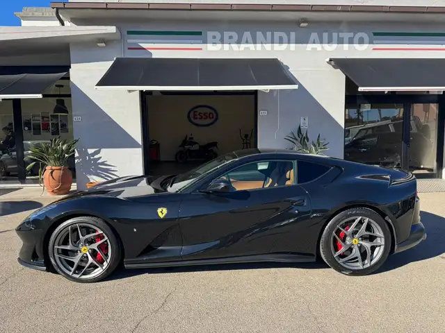 Ferrari 812 812 Superfast 6.5 dct
