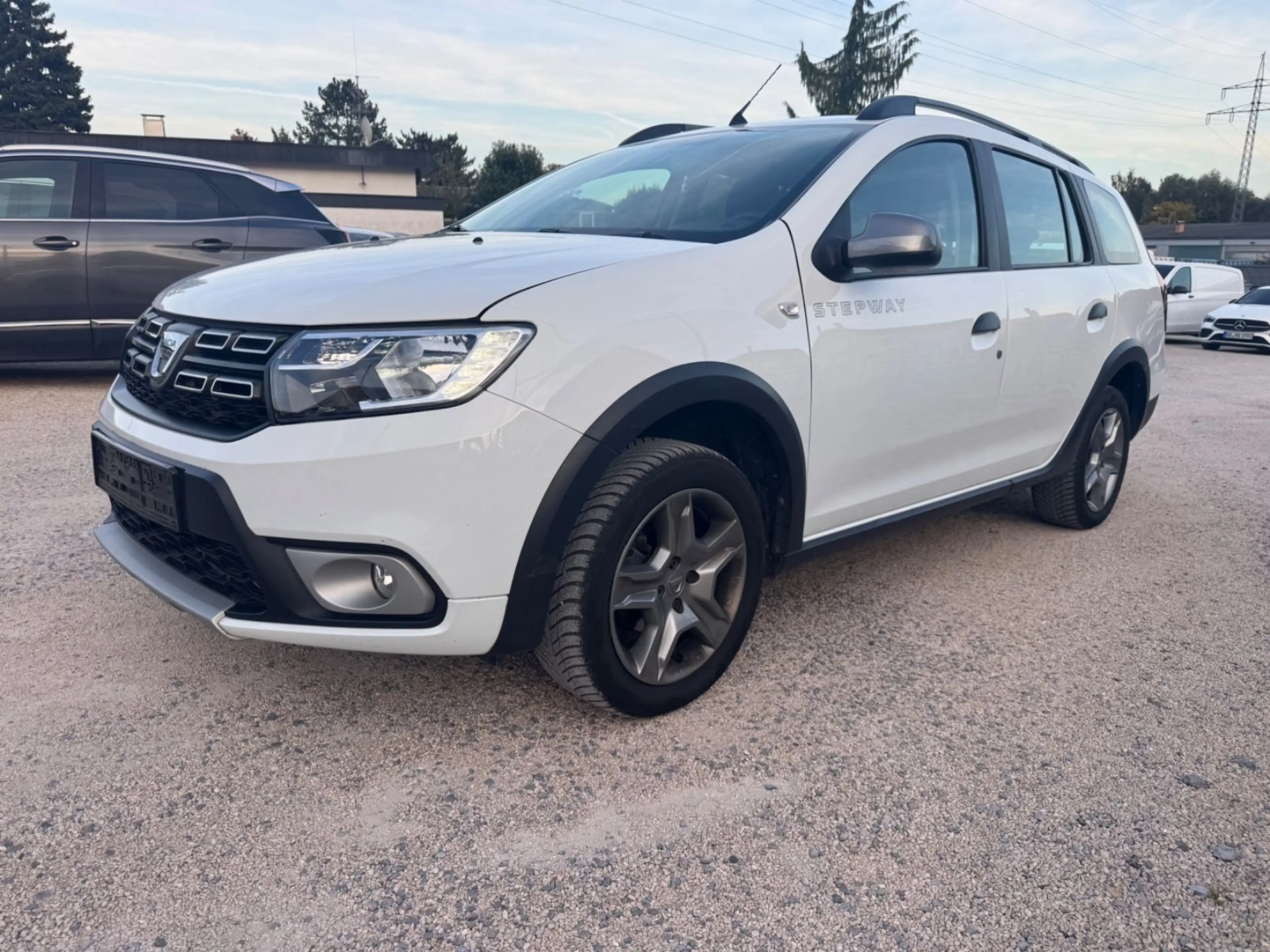 Dacia Logan II Kombi Stepway,Aut.Kamera,Navi,7562€Nett